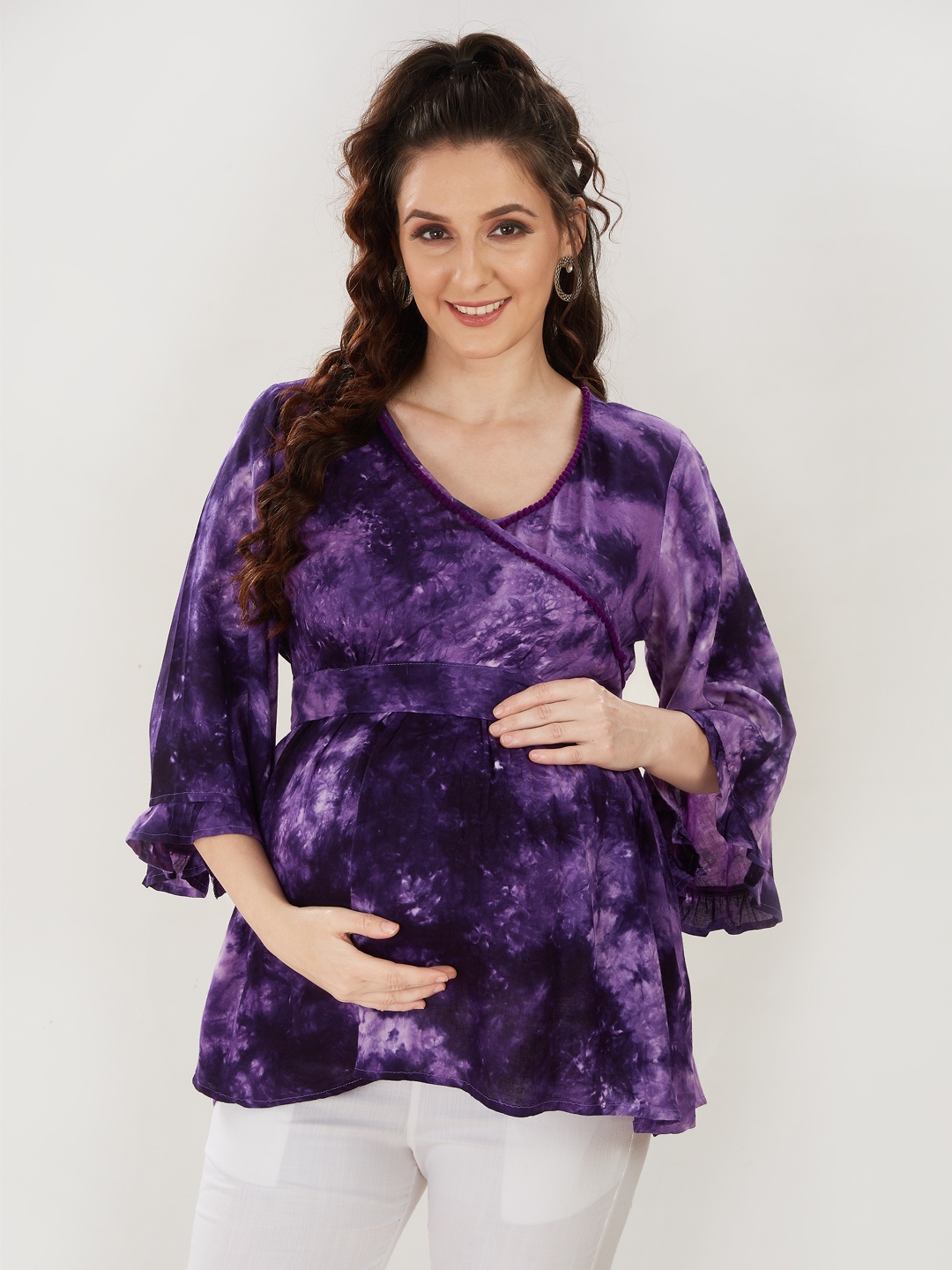 

Mom For Sure by Ketki Dalal Women Purple Tie and Dye Print Maternity Top