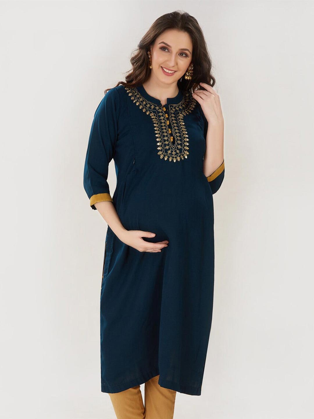 

Mom For Sure by Ketki Dalal Women Blue Floral Embroidered Maternity Kurta