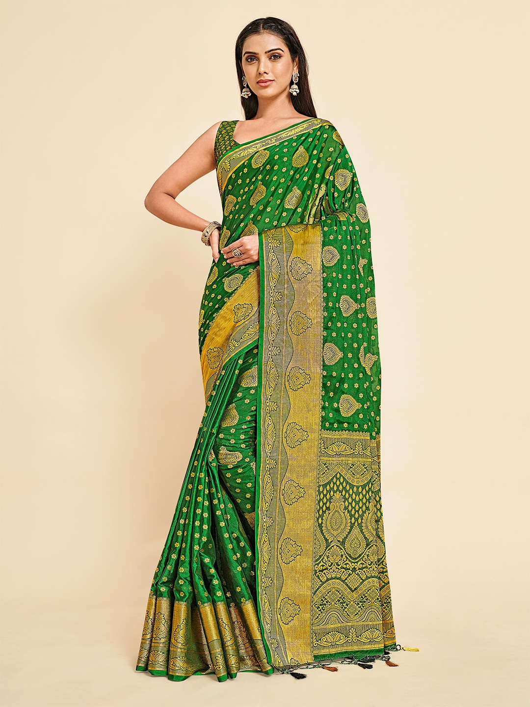 

MIMOSA Green & Gold-Toned Woven Design Zari Mysore Silk Saree