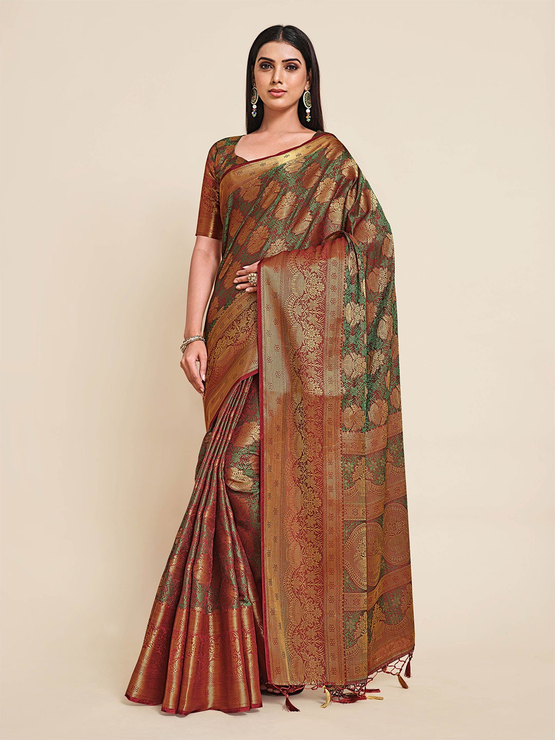

MIMOSA Maroon & Green Woven Design Zari Art Silk Kanjeevaram Saree