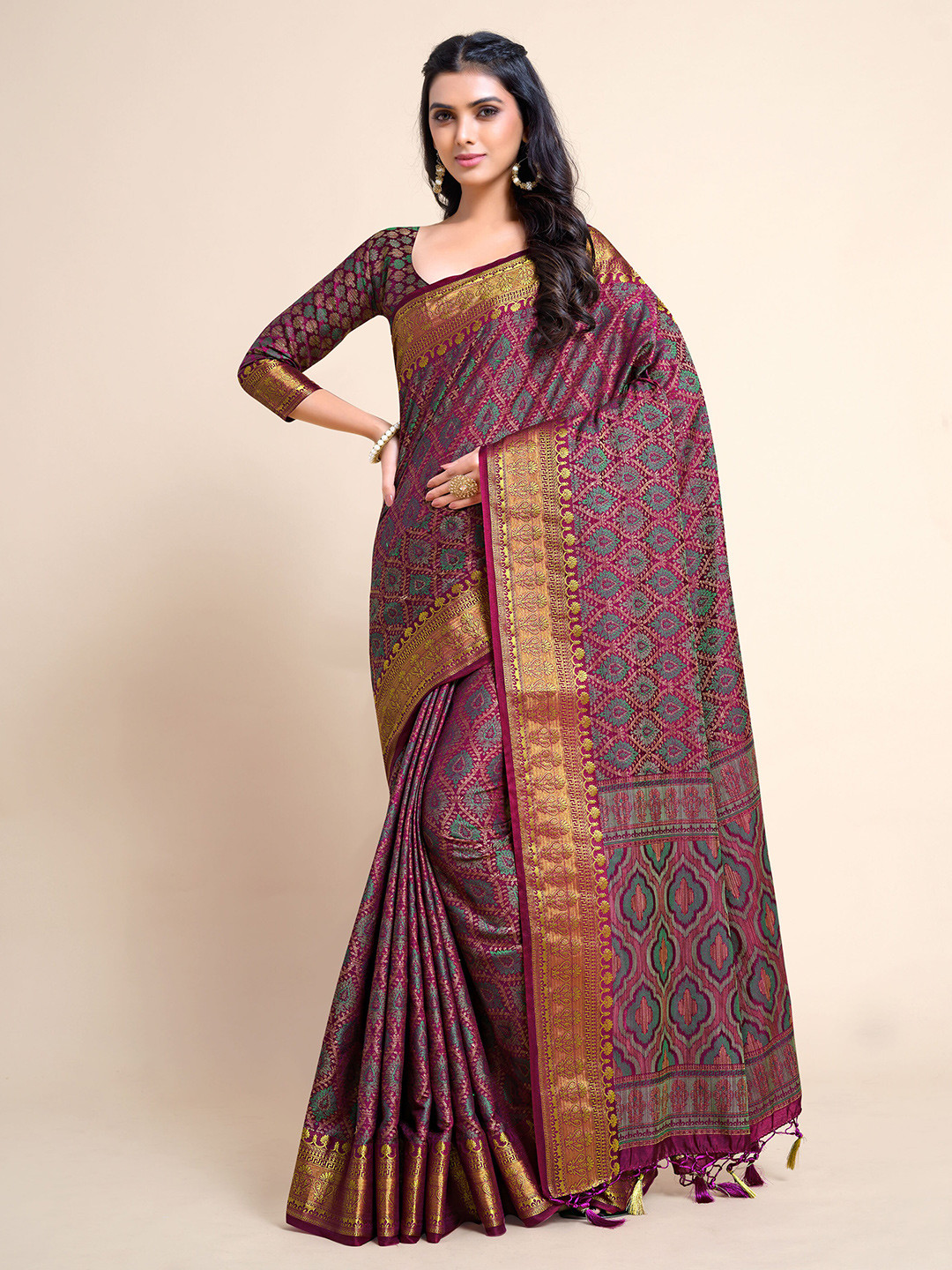 

MIMOSA Burgundy & Gold Woven Design Zari Art Silk Kanjeevaram Saree