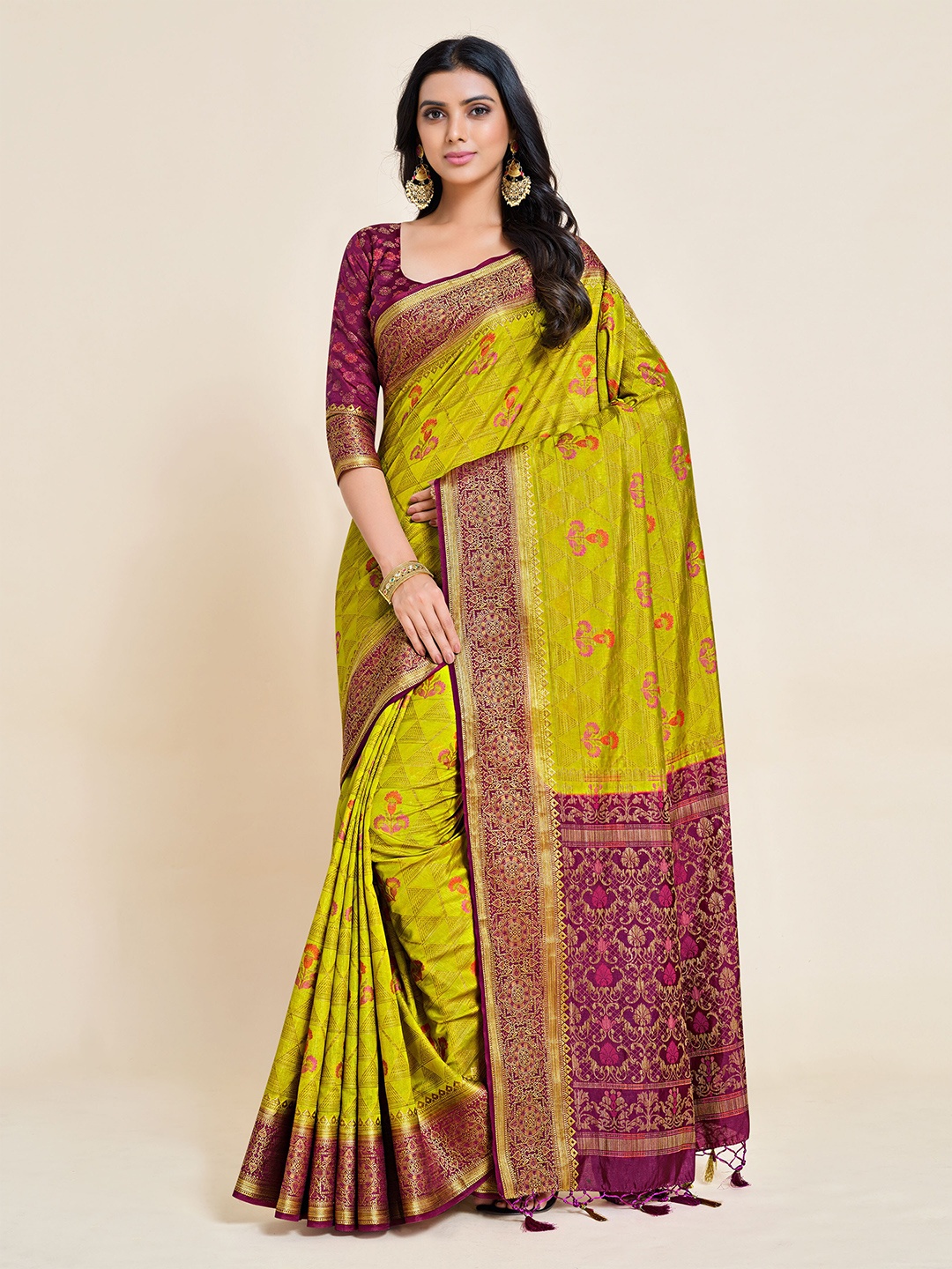 

MIMOSA Lime Green & Maroon Floral Zari Art Silk Kanjeevaram Saree