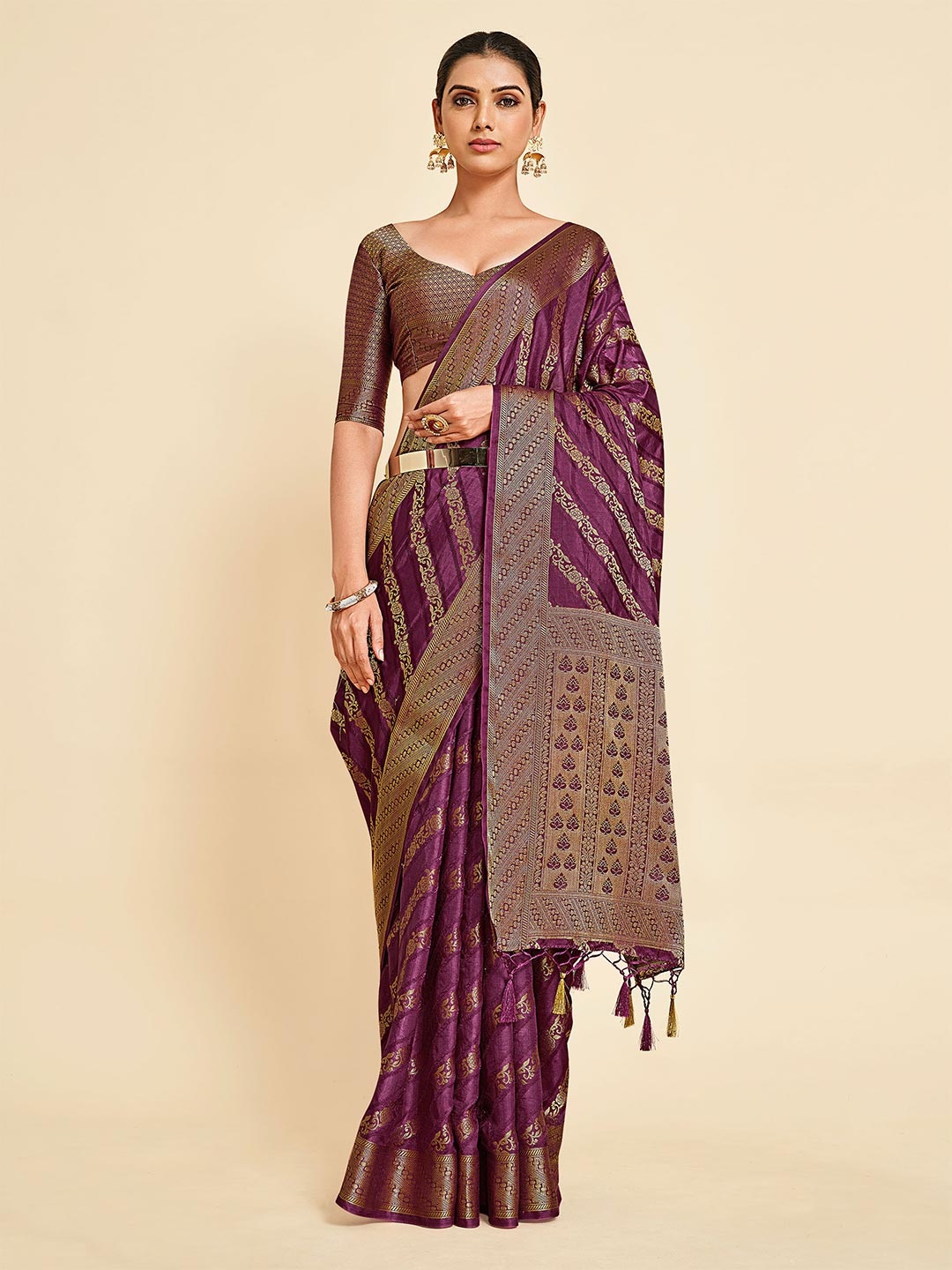

MIMOSA Purple & Gold-Toned Woven Design Zari Art Silk Kanjeevaram Saree