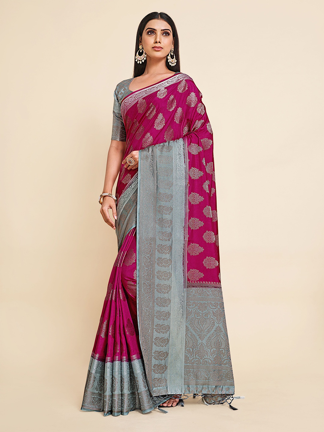 

MIMOSA Pink & Grey Floral Art Silk Kanjeevaram Saree