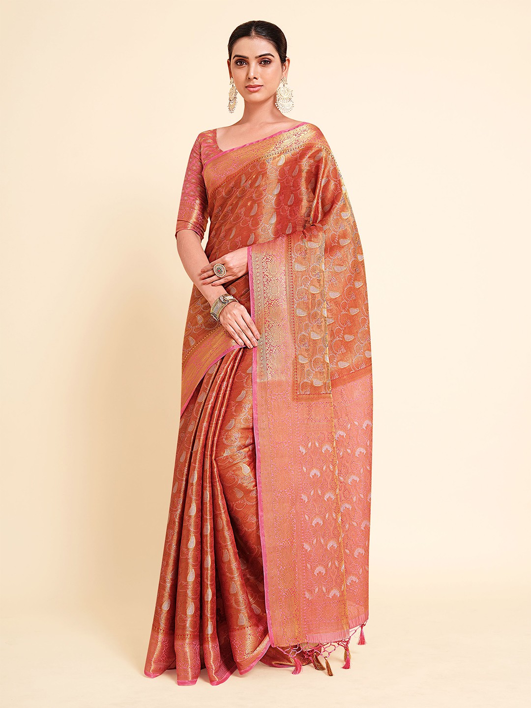 

MIMOSA Maroon & Pink Ethnic Motifs Art Silk Kanjeevaram Saree