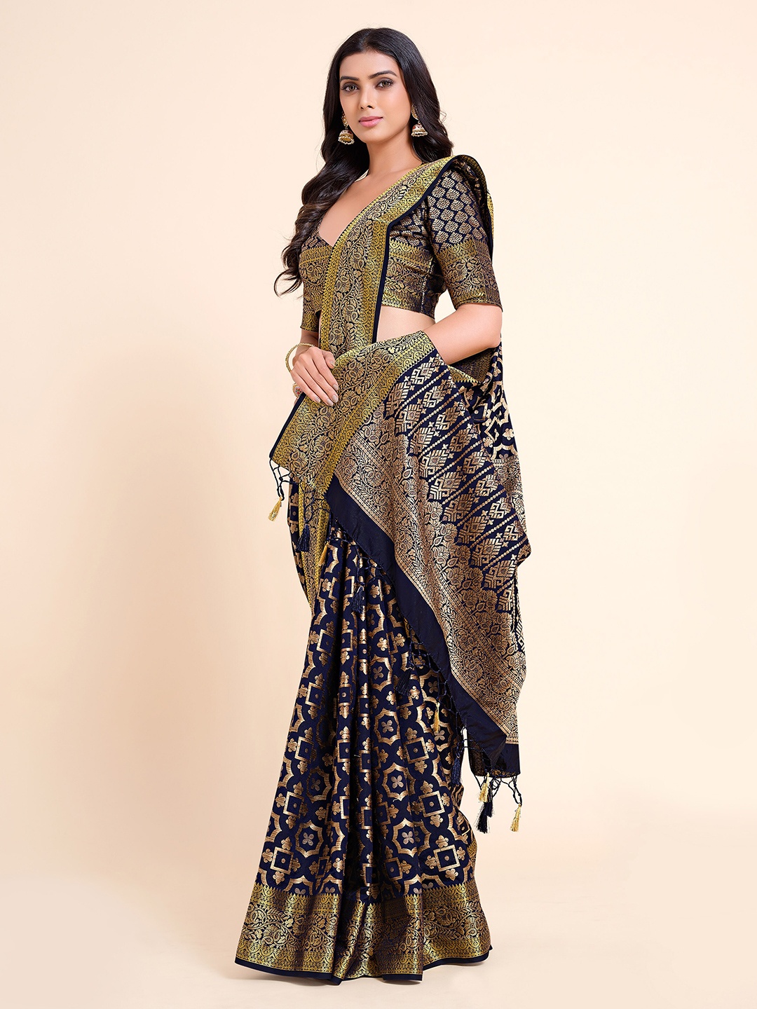 

MIMOSA Navy Blue And Gold Toned Woven Design Zari Art Silk Kanjeevaram Saree