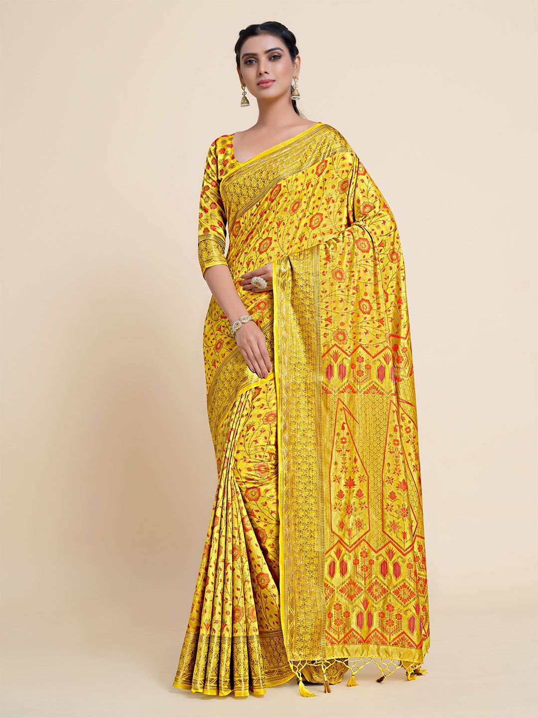 

MIMOSA Yellow And Gold Toned Floral Zari Art Silk Kanjeevaram Saree