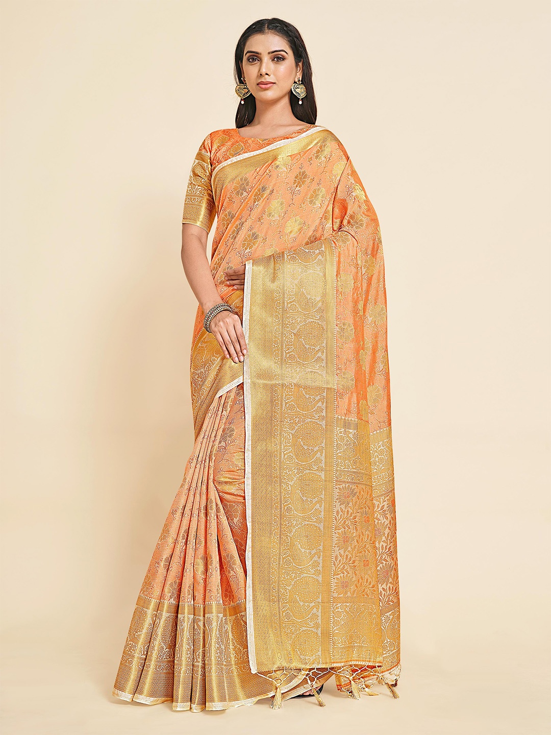 

MIMOSA Off White & Gold-Toned Floral Zari Art Silk Kanjeevaram Saree