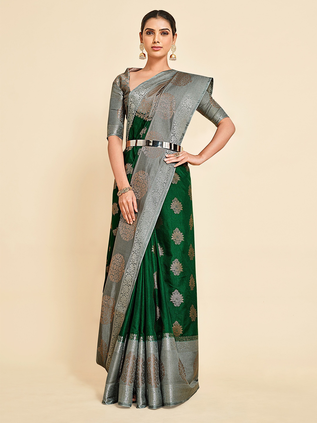 

MIMOSA Green & Silver-Toned Ethnic Motifs Zari Art Silk Kanjeevaram Saree