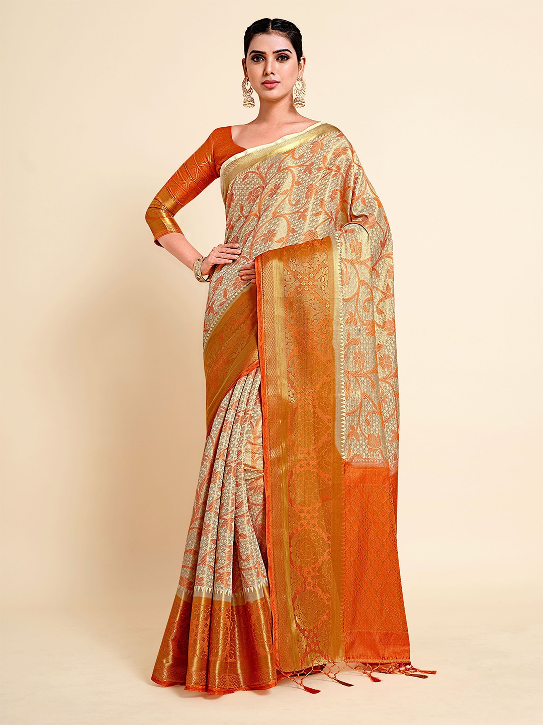 

MIMOSA Off White & Orange Floral Zari Art Silk Kanjeevaram Saree