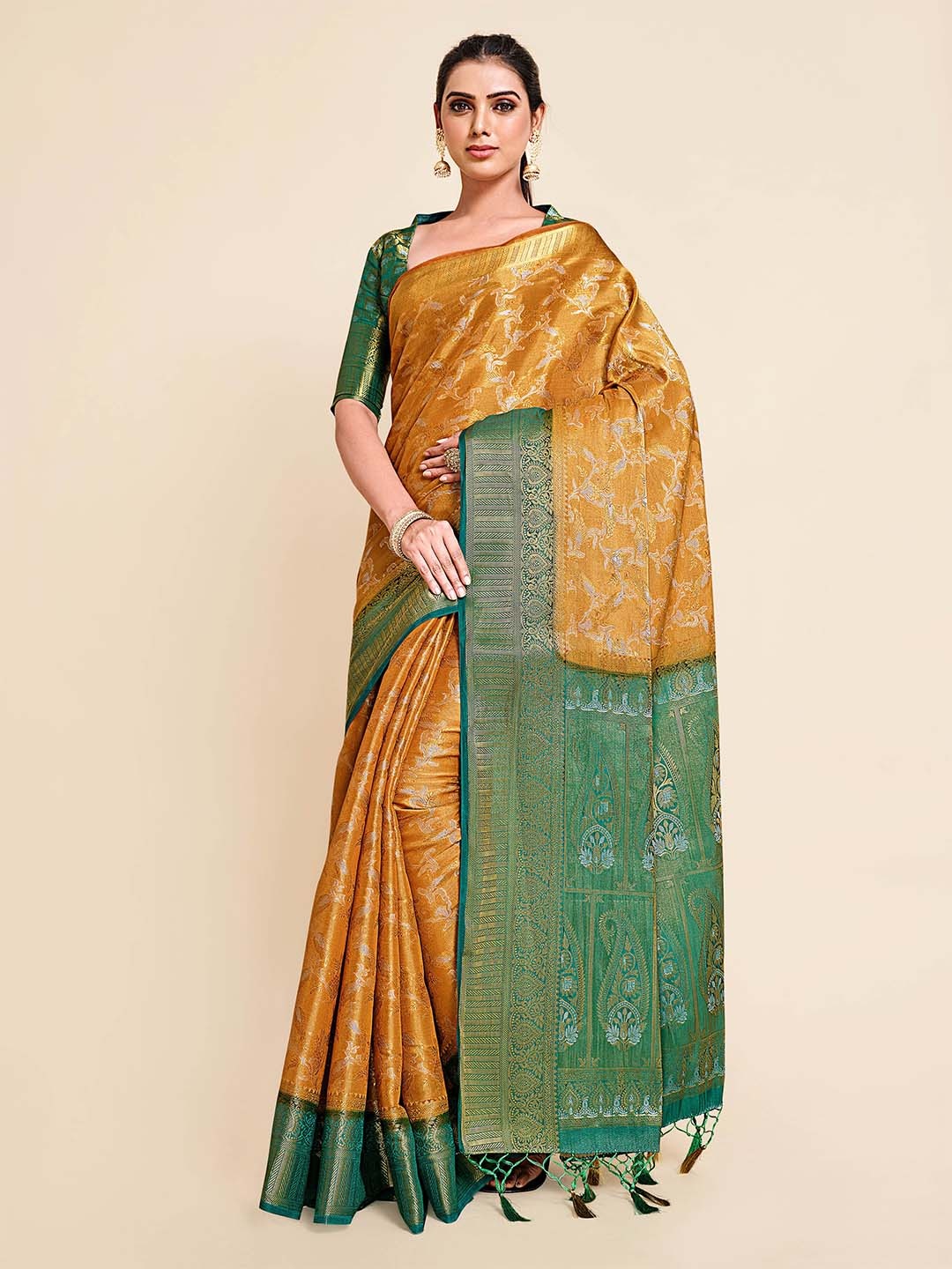 

MIMOSA Orange & Green Ethnic Motifs Zari Art Silk Kanjeevaram Saree
