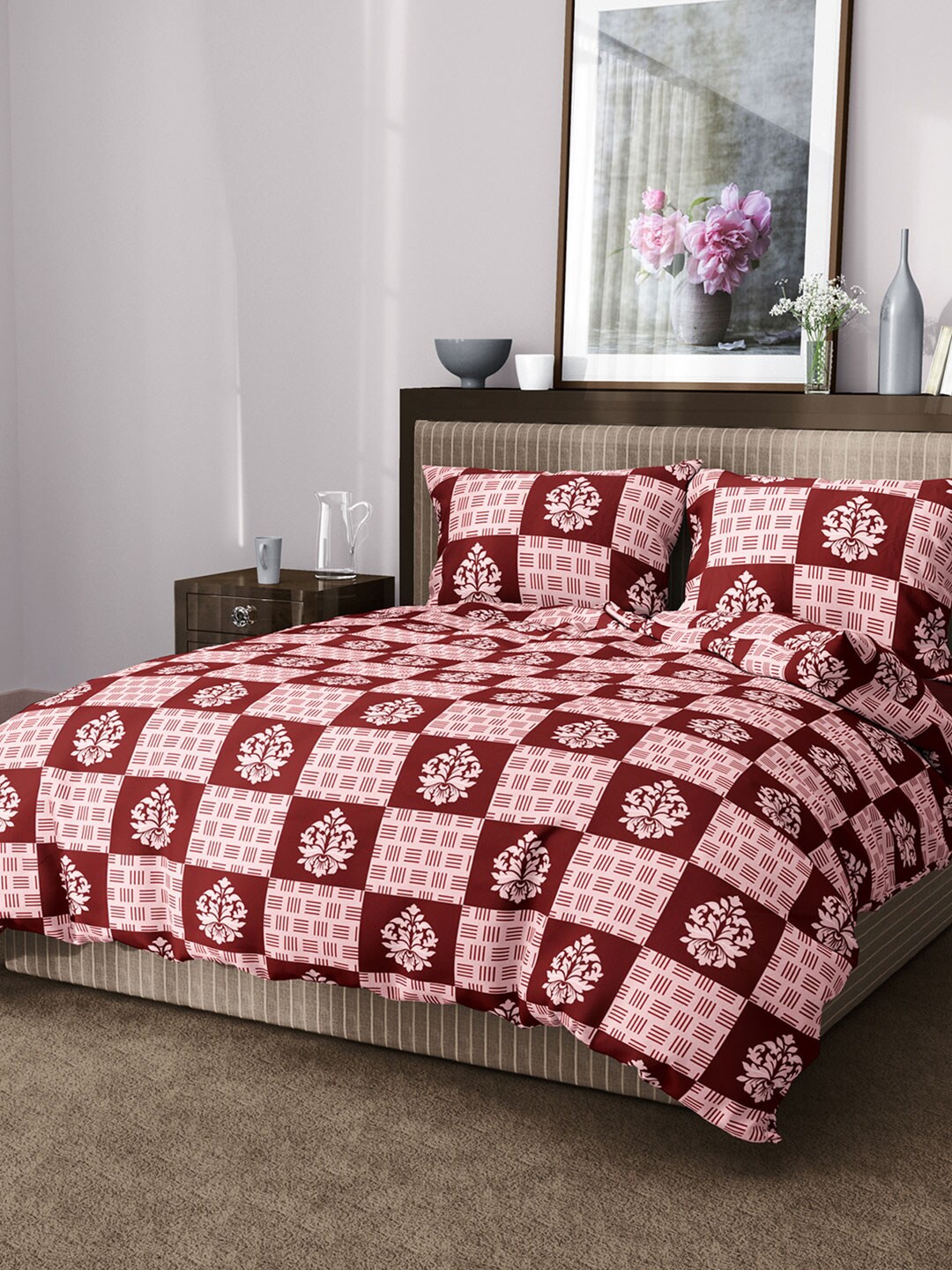 

Aura Geometric 144 TC King Cotton Bedsheet with 2 Pillow Covers, Maroon