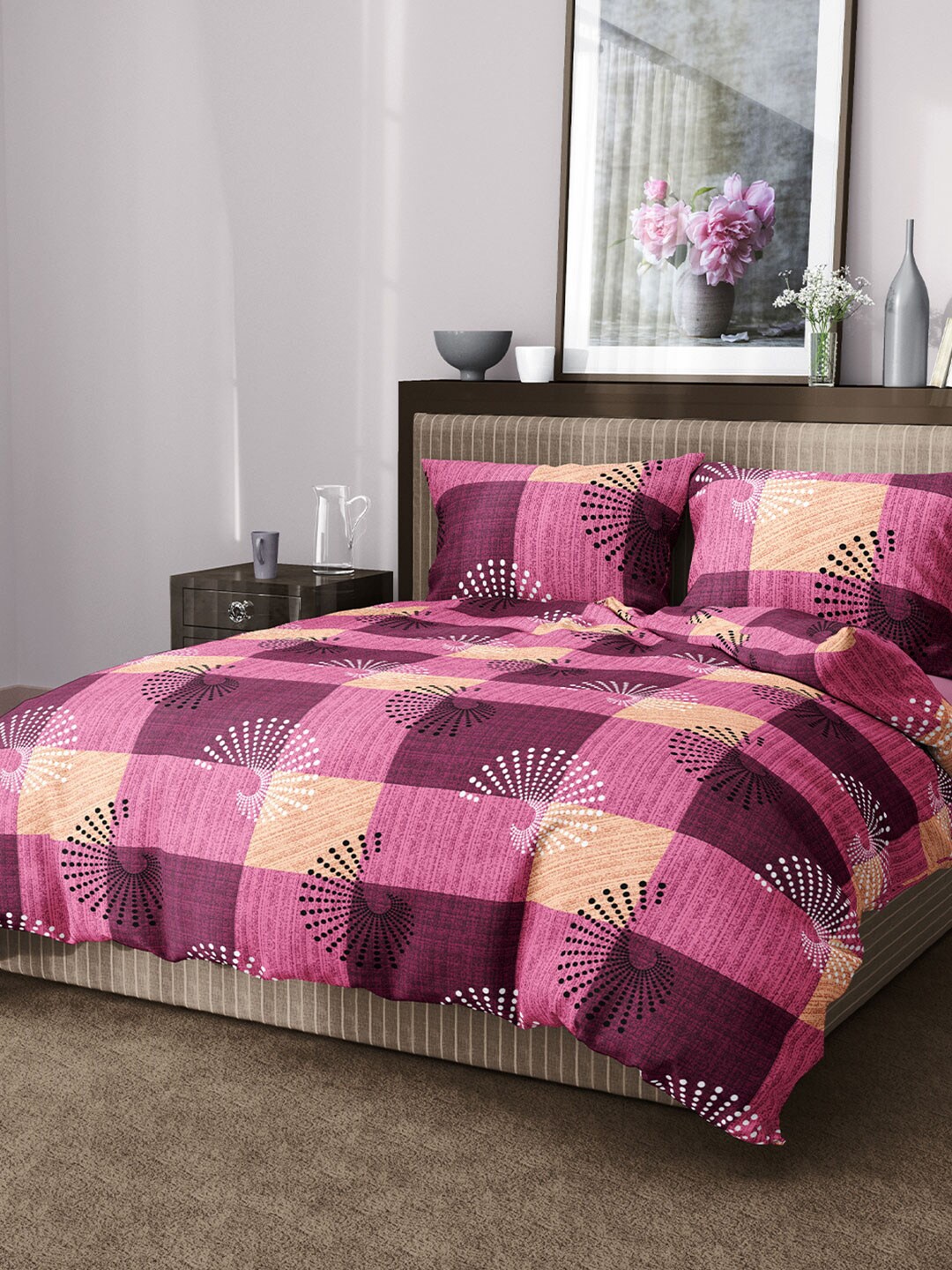 

Aura Geometric 144 TC King Cotton Bedsheet with 2 Pillow Covers, Magenta