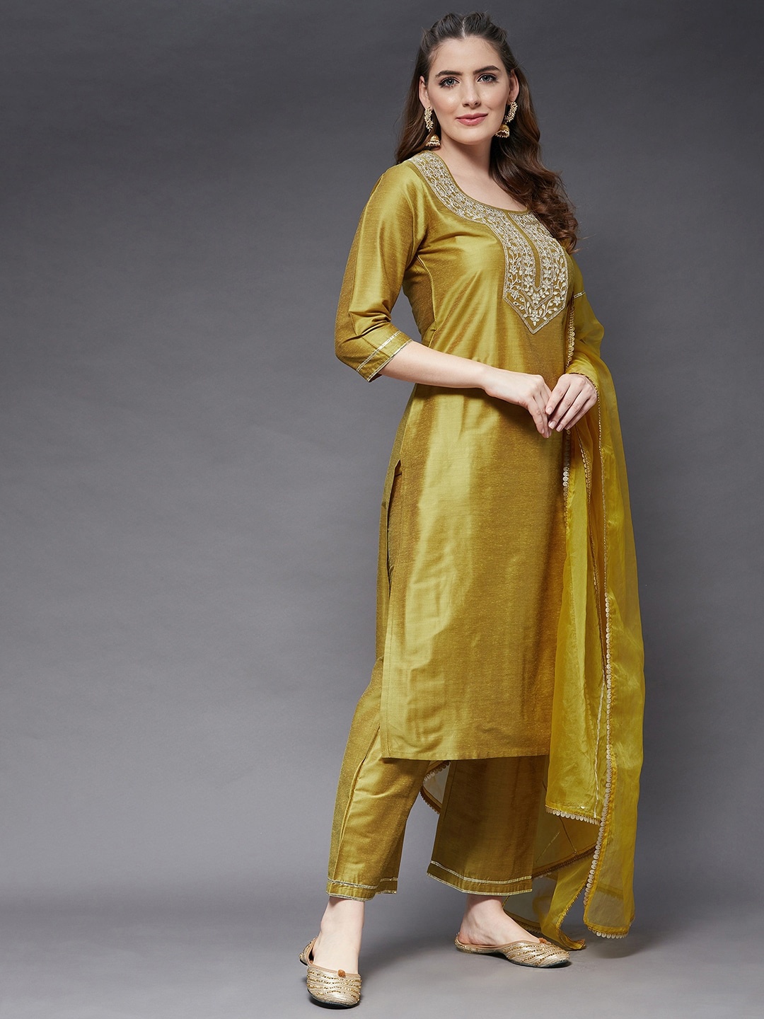 

Azira Women Yellow Embroidered Gotta Patti Kurta with Trousers & With Dupatta
