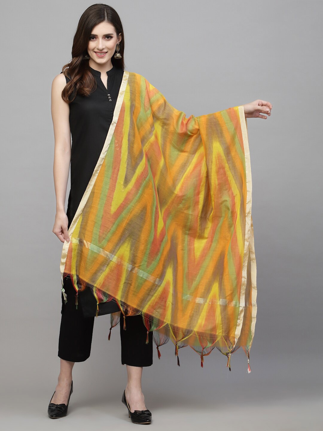 

Stylum Women Mustard & Green Woven Design Dupatta