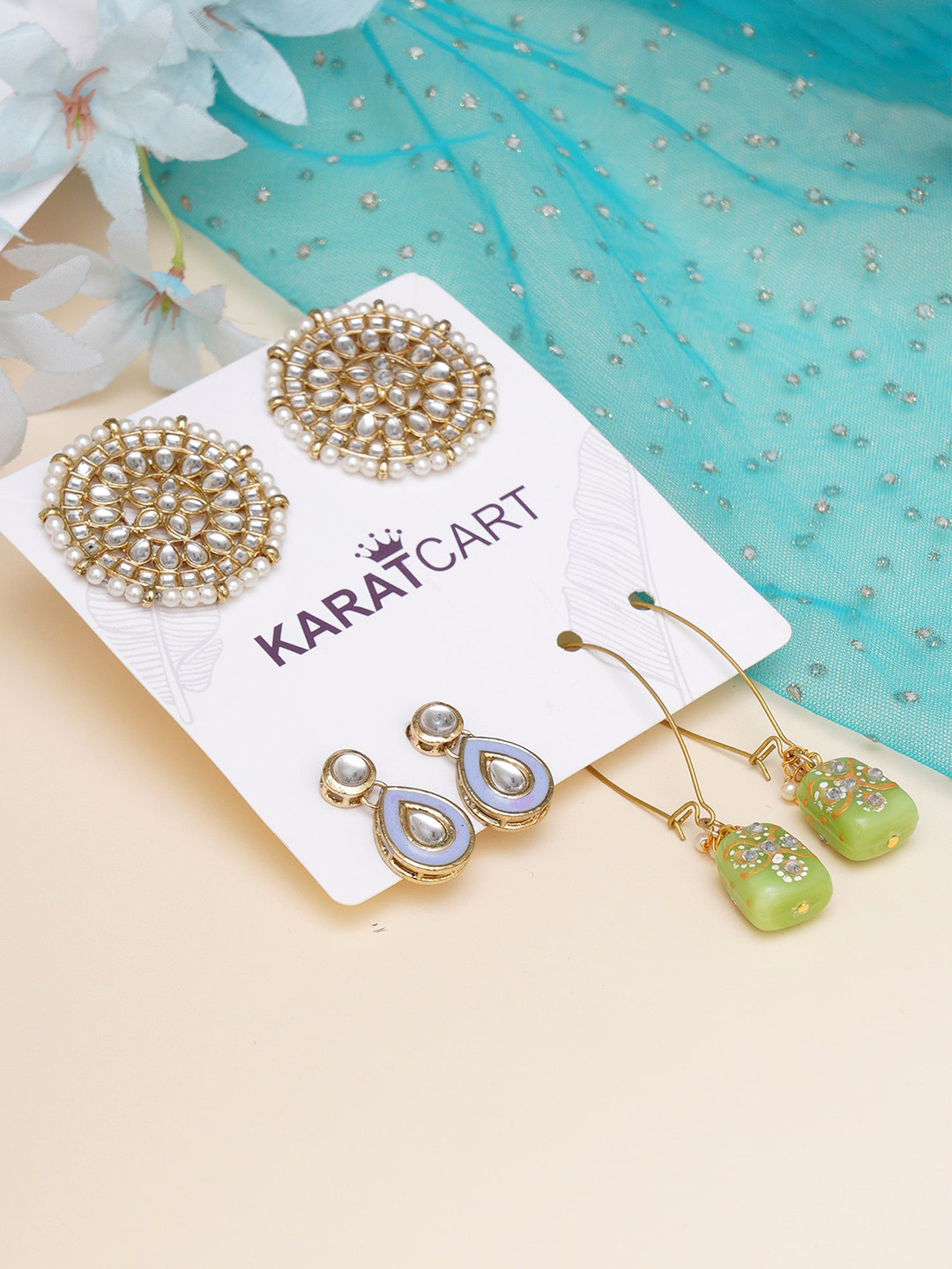 

KARATCART Set of 4 Classic Kundan Drop Earrings, Gold