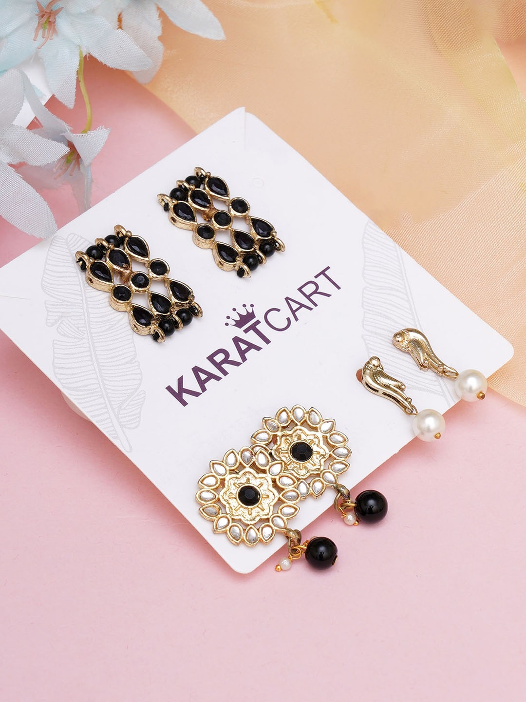 

KARATCART Women Set of 3 Black Kundan Gold-Plated Classic Drop Earrings