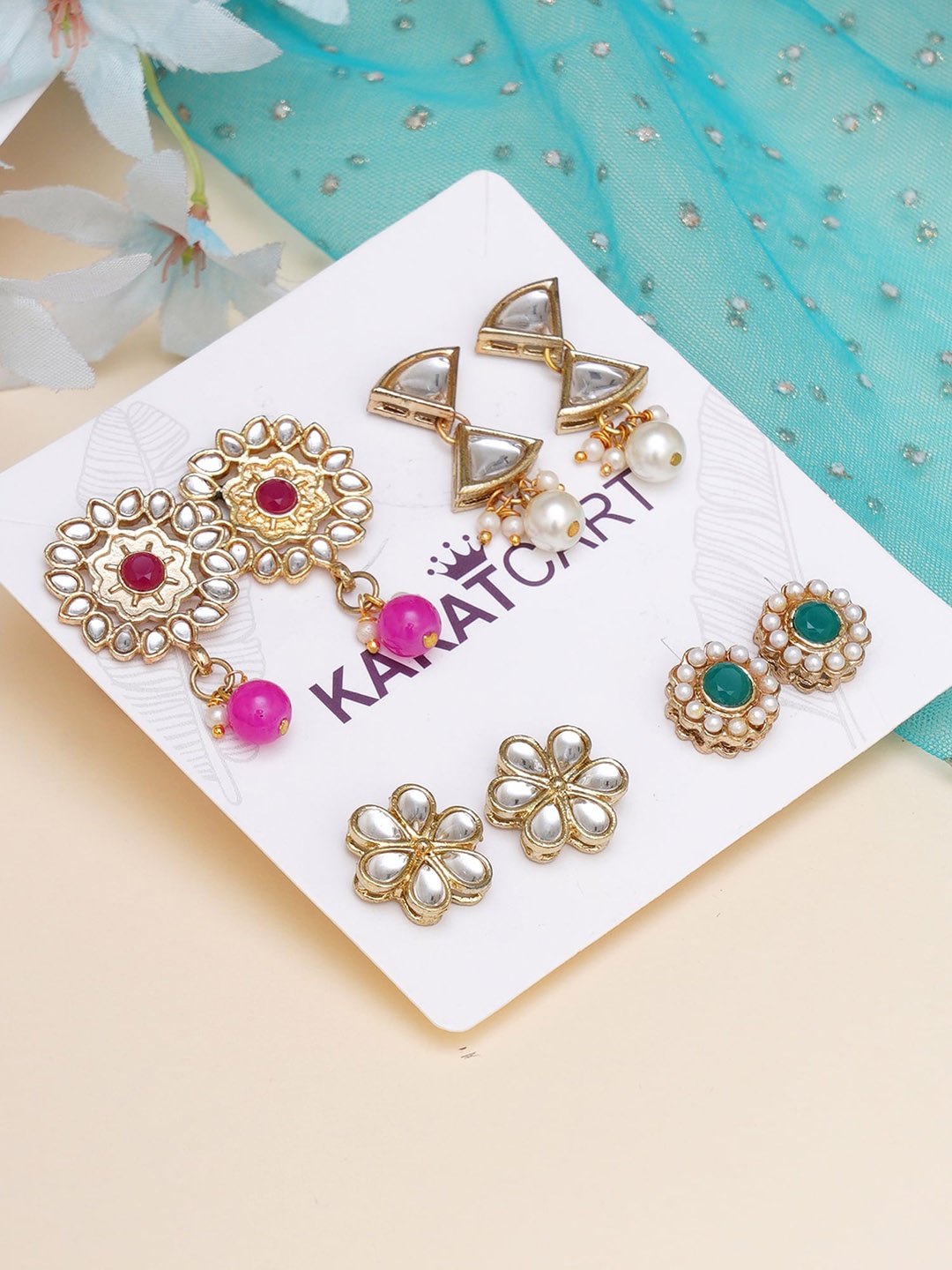 

KARATCART Women Set of 4 Gold-Toned & White Classic Studs Earrings