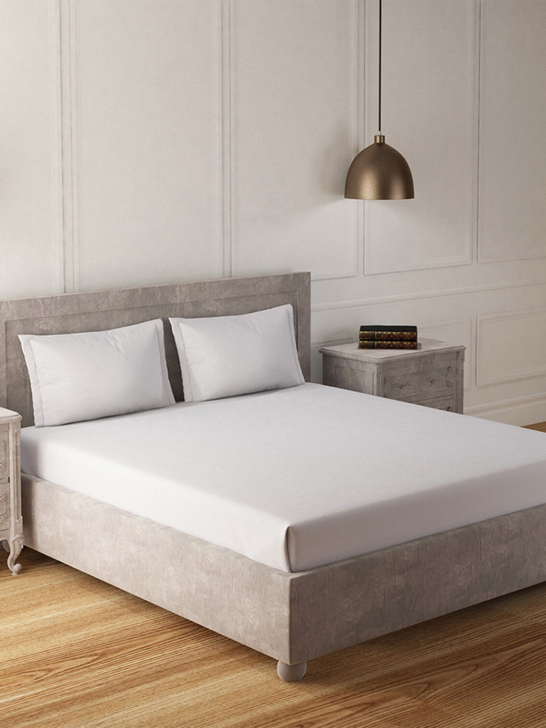 

Duroflex 200 TC Queen Cotton Bedsheet with 2 Pillow Covers, White