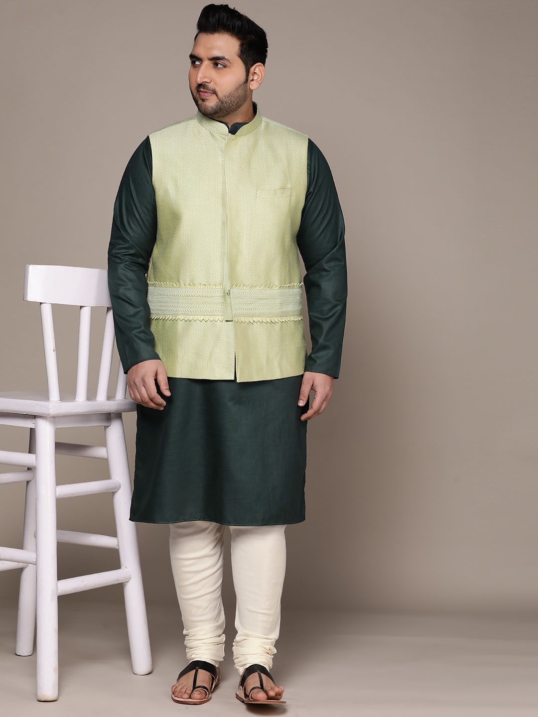 

KISAH PLUS Men Plus Size Kurta & Churidar With Nehru Jacket, Navy blue