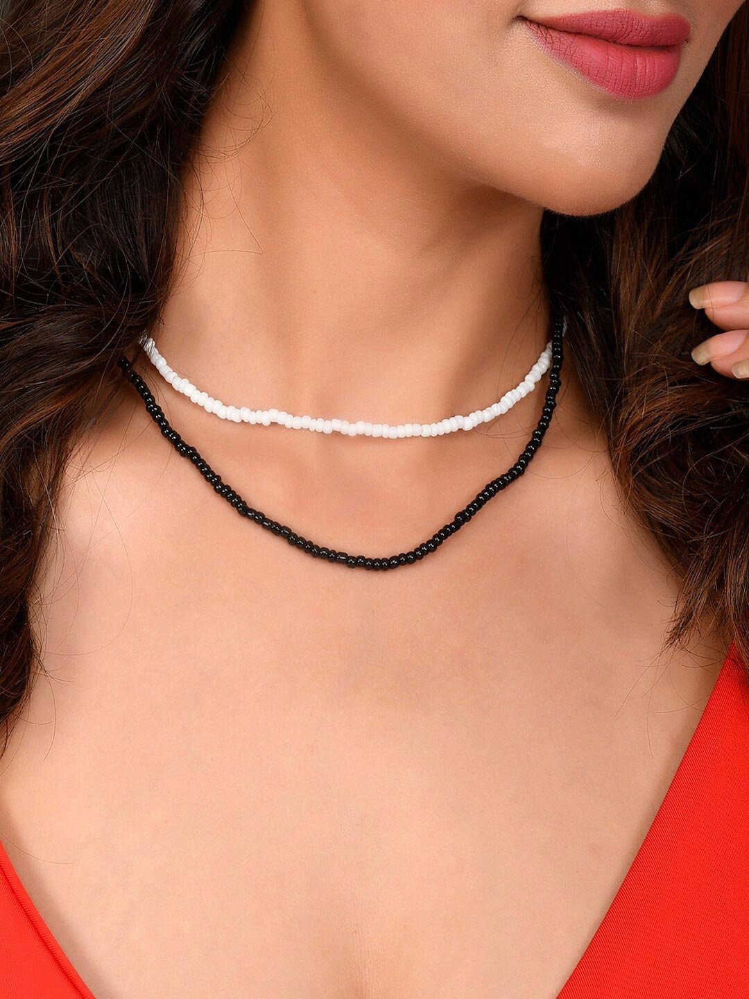 

AQUASTREET Women Set of 2 Black & White Beaded Necklaces