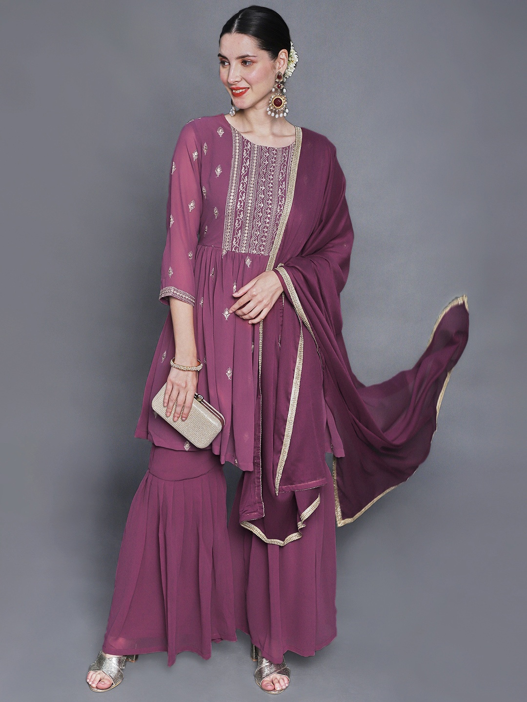 

Sunehri Women Mauve Floral Embroidered Kurta with Sharara & With Dupatta