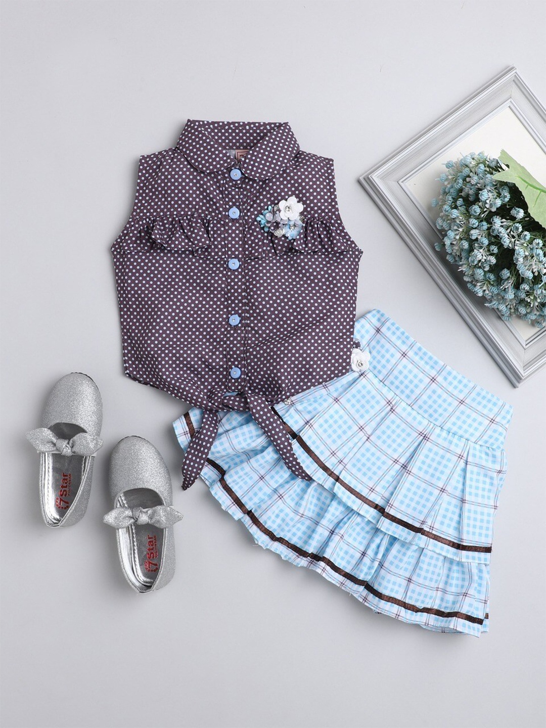 

The Magic Wand Girls Blue And Grey Printed Top With Skirt