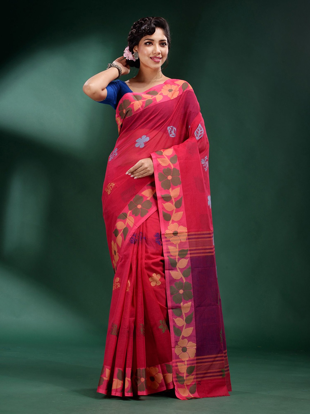 

Charukriti Red & Green Woven Design Zari Pure Cotton Saree