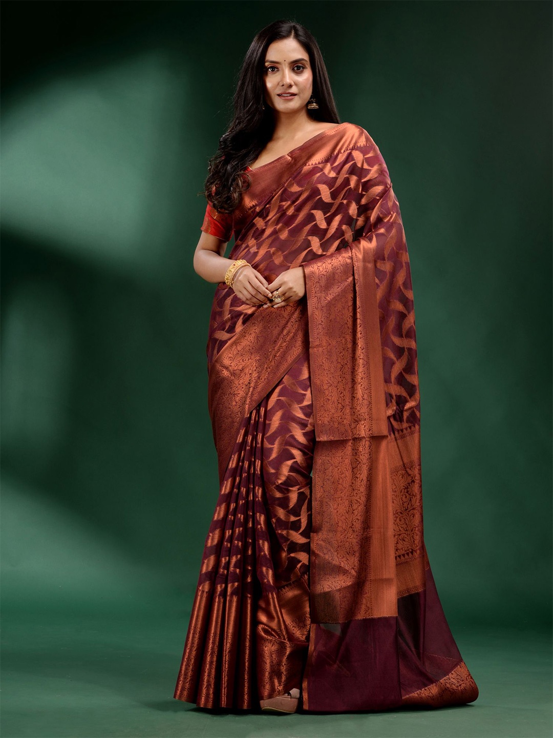 

Charukriti Coffee Brown & Gold-Toned Floral Zari Organza Saree