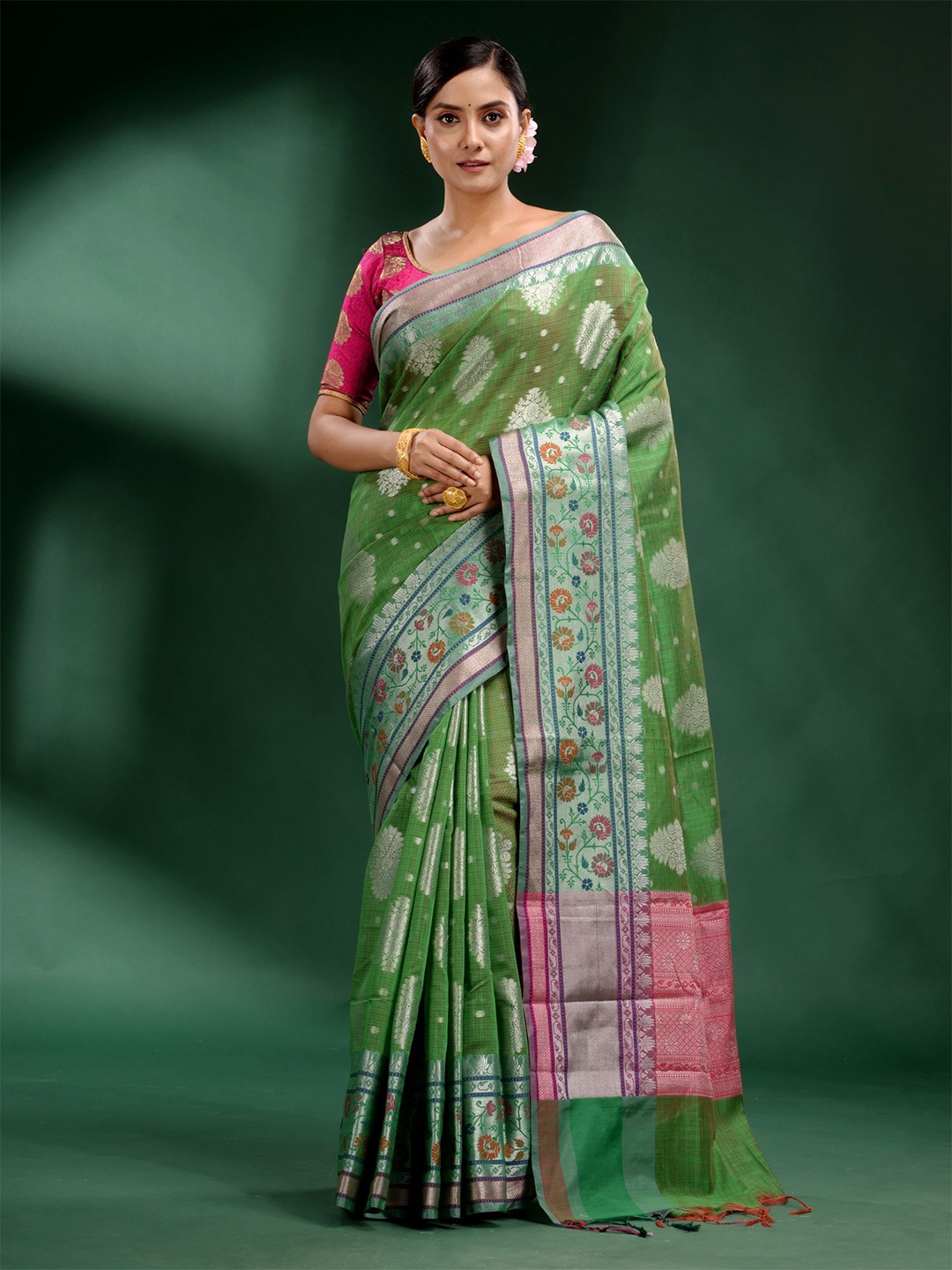 

Charukriti Green & Pink Floral Silk Blend Saree