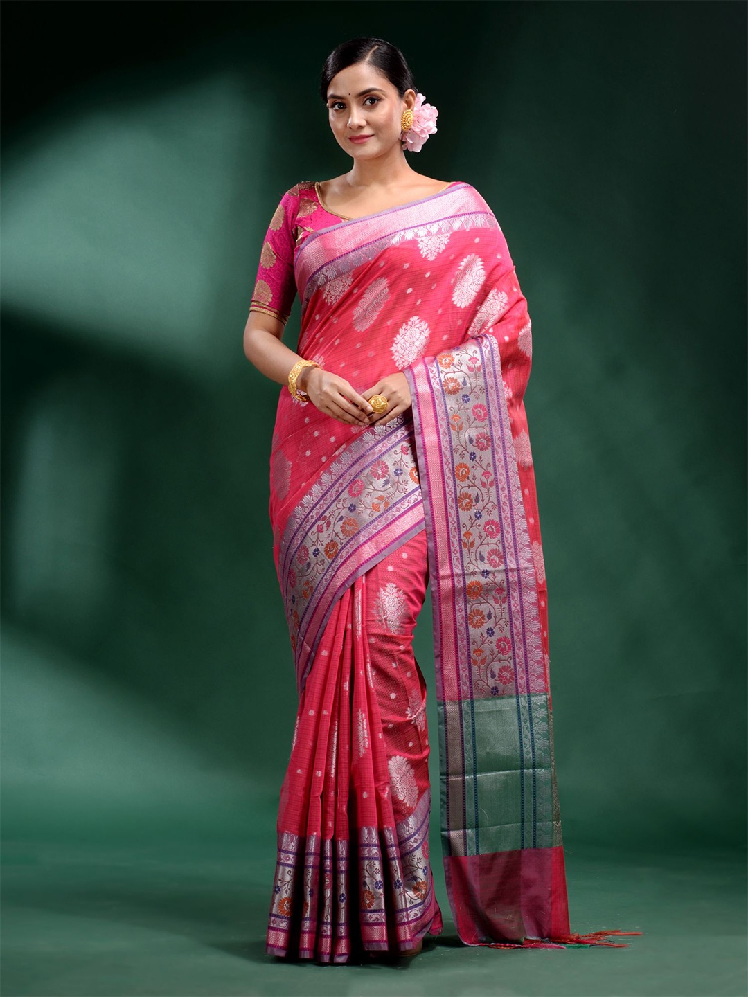 

Charukriti Pink & Green Floral Silk Blend Saree