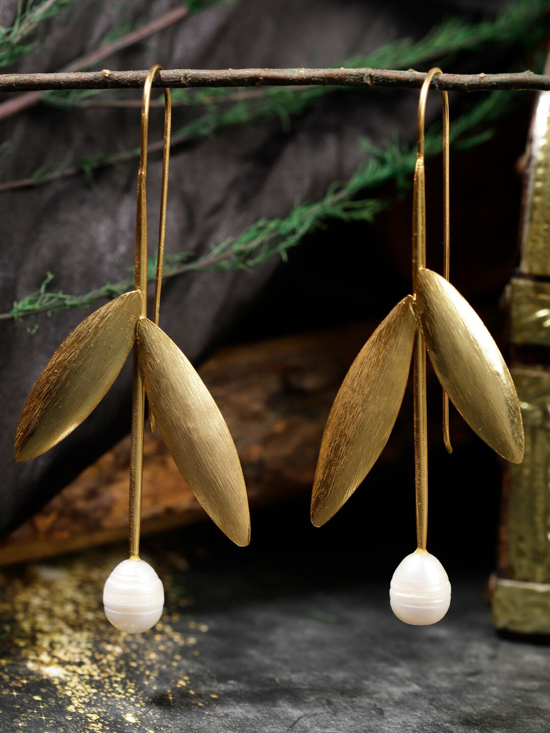

Berserk Gold-Plated & White Leaf Shaped Drop Earrings