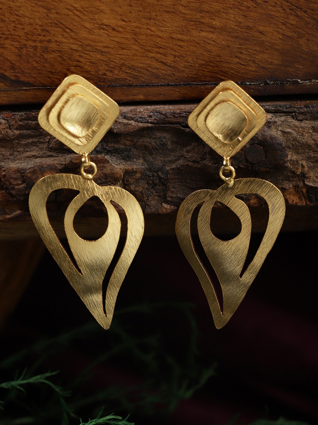 

Berserk Gold-Plated Teardrop Shaped Drop Earrings