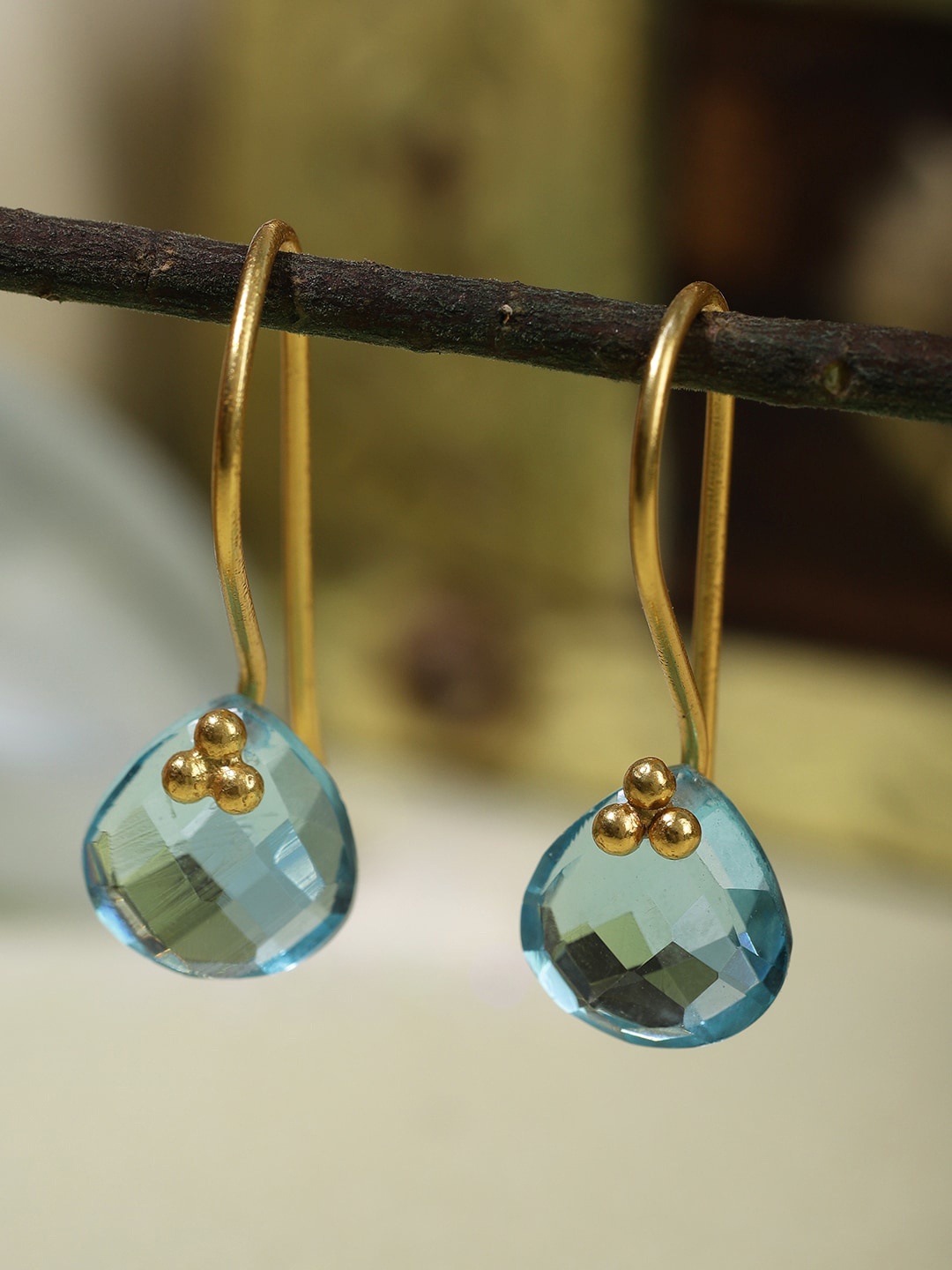 

Berserk Gold-Toned & Blue Classic Drop Earrings