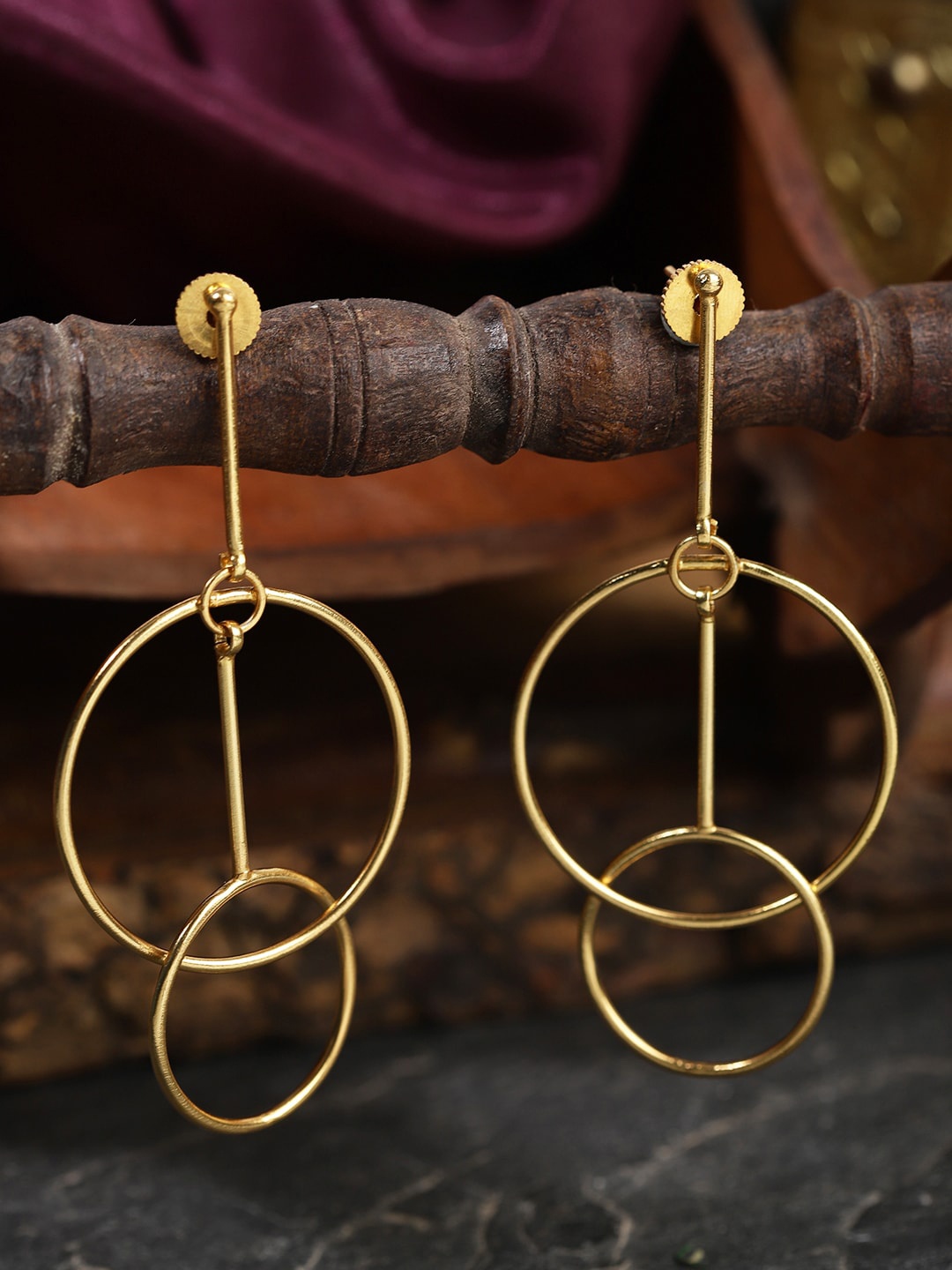 

Berserk Women Gold-Plated Coincentric Circle Drop Earrings