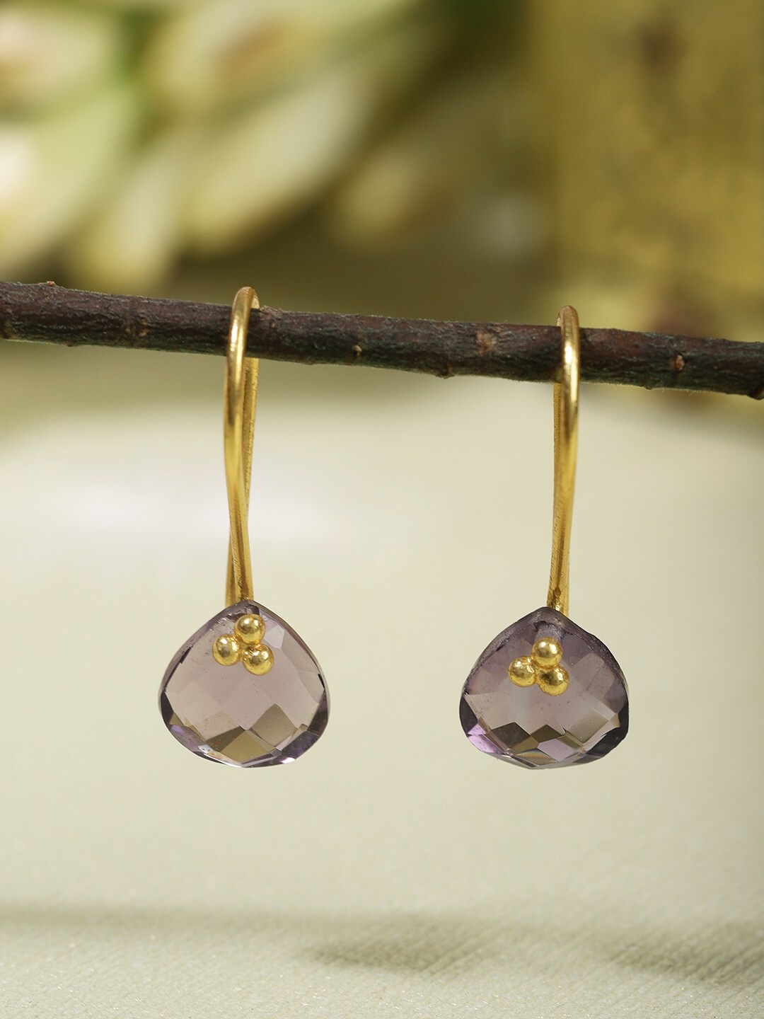 

Berserk Gold-Plated & Grey Teardrop Shaped Drop Earrings