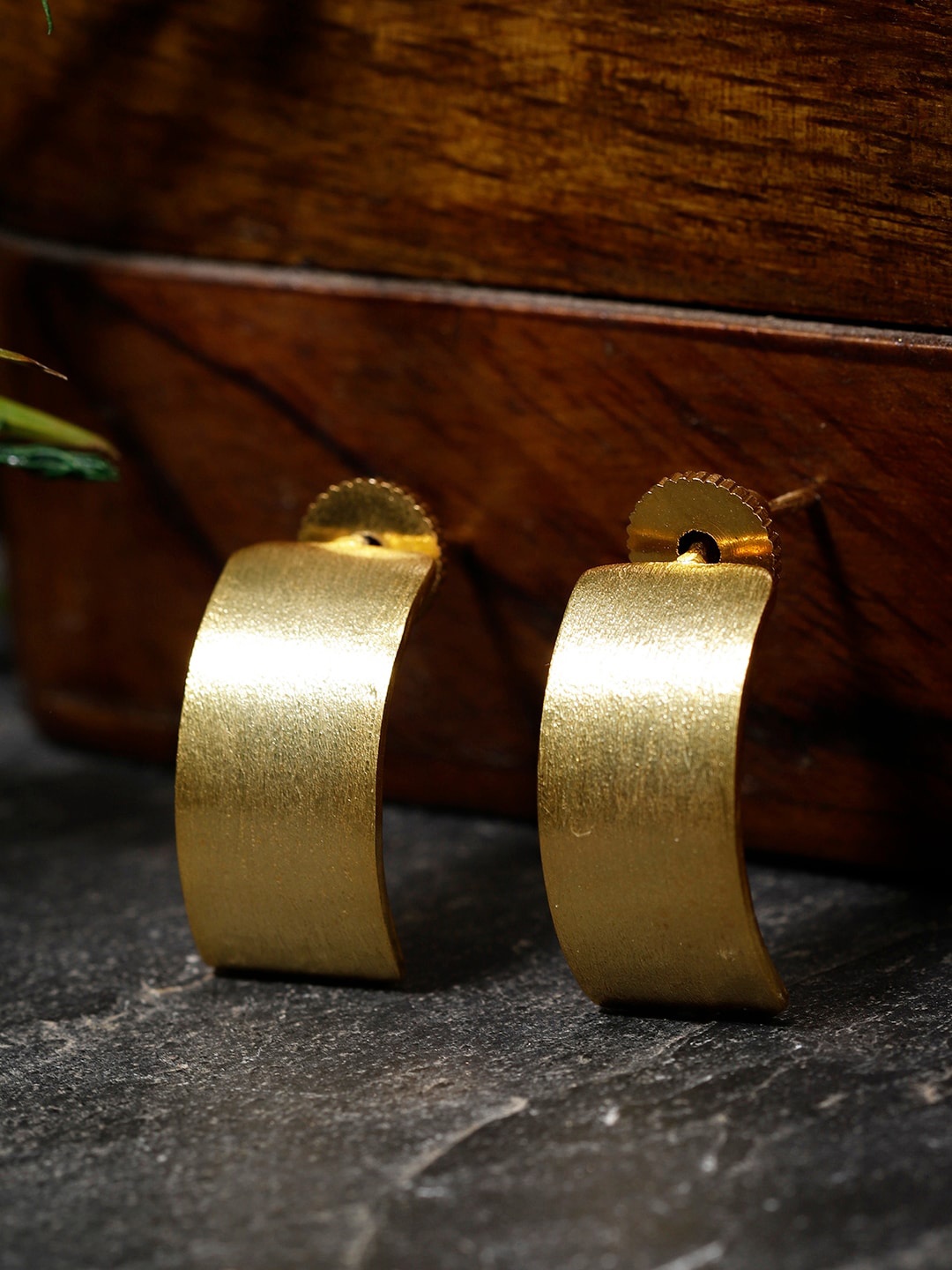 

Berserk Gold-Toned Contemporary Half Hoop Earrings