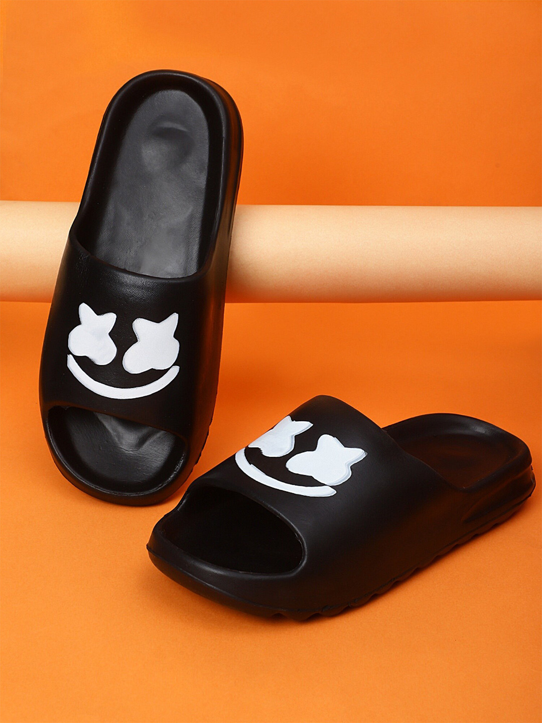 

Pampy Angel Men Printed Rubber Sliders Flip Flops, Black