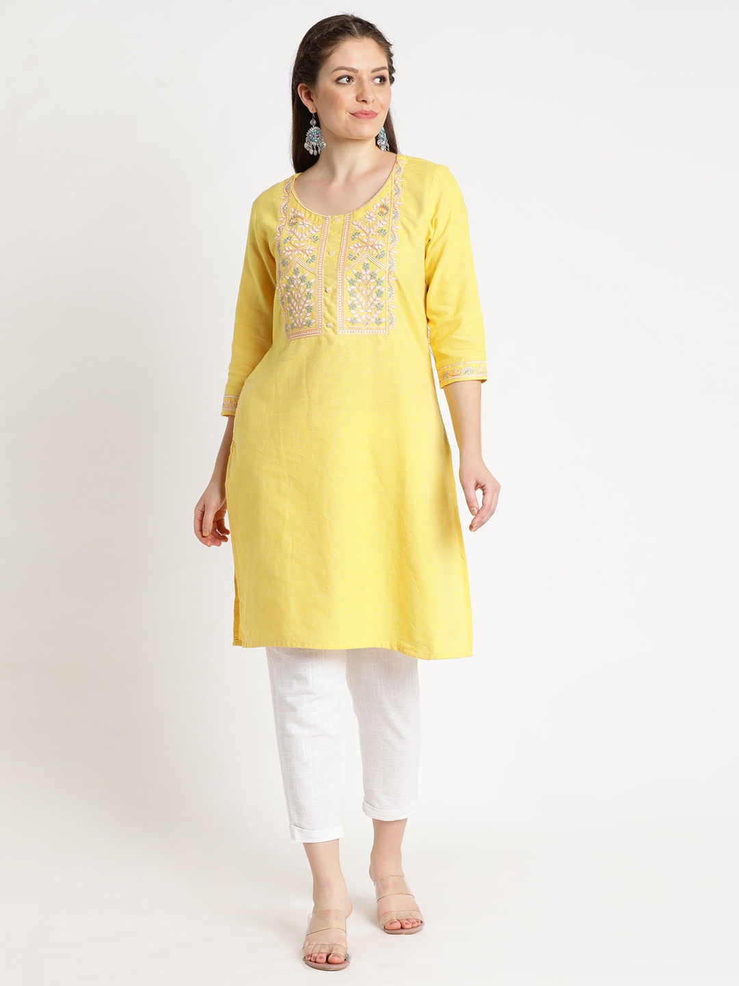 

FLAVIDO Women Yellow & White Yoke Design Thread Work Kurta