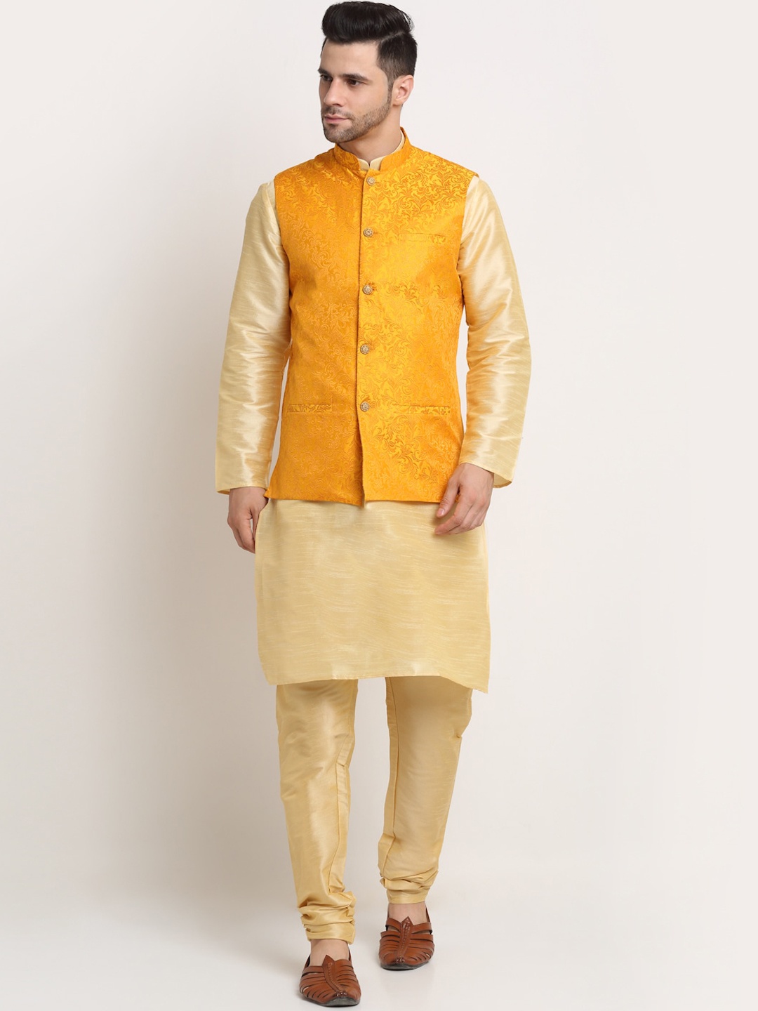 

KRAFT INDIA Men Kurta With Churidar & Nehru jacket, Beige