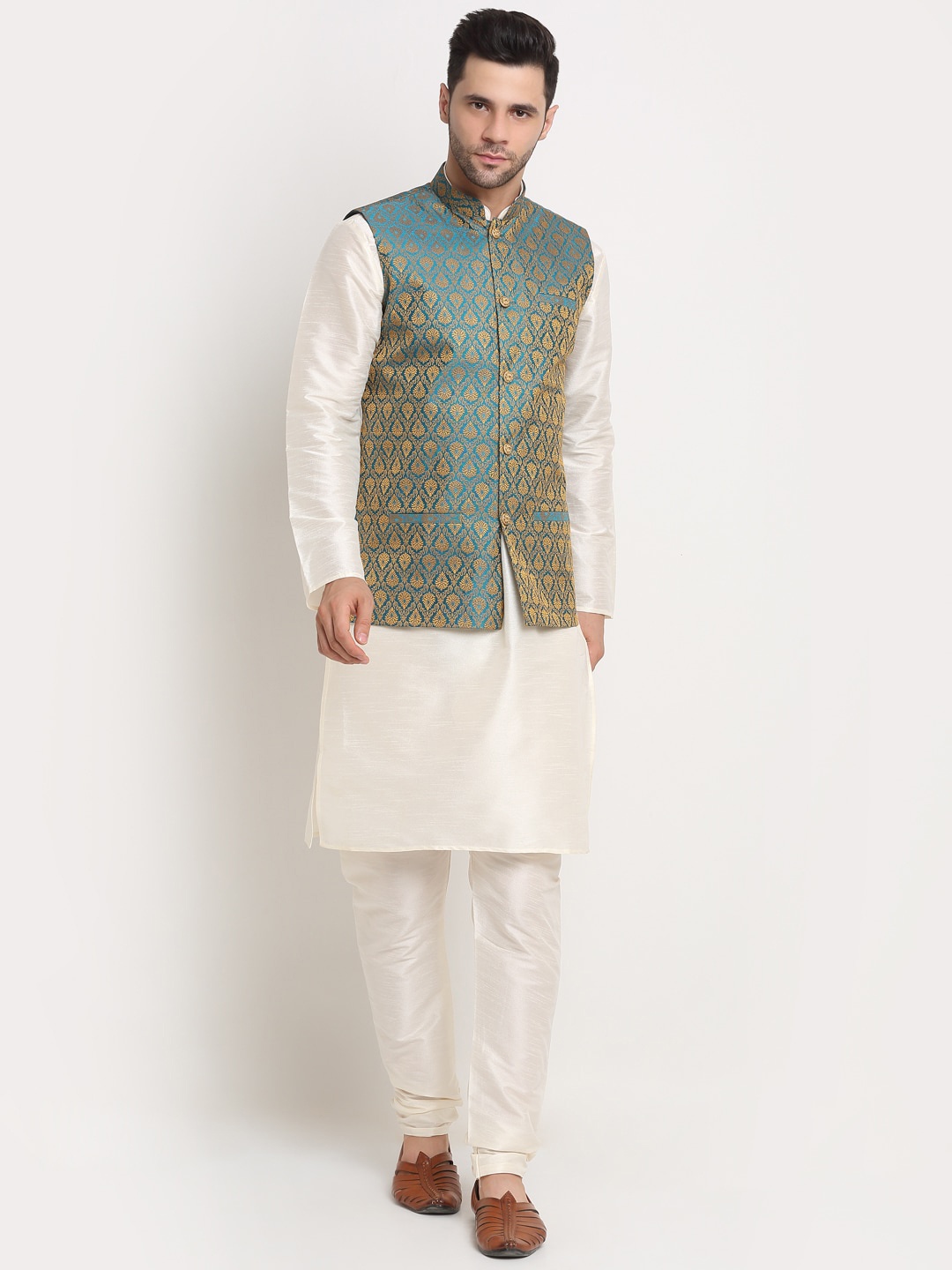 

KRAFT INDIA Men Kurta With Churidar & Nehru jacket, Cream