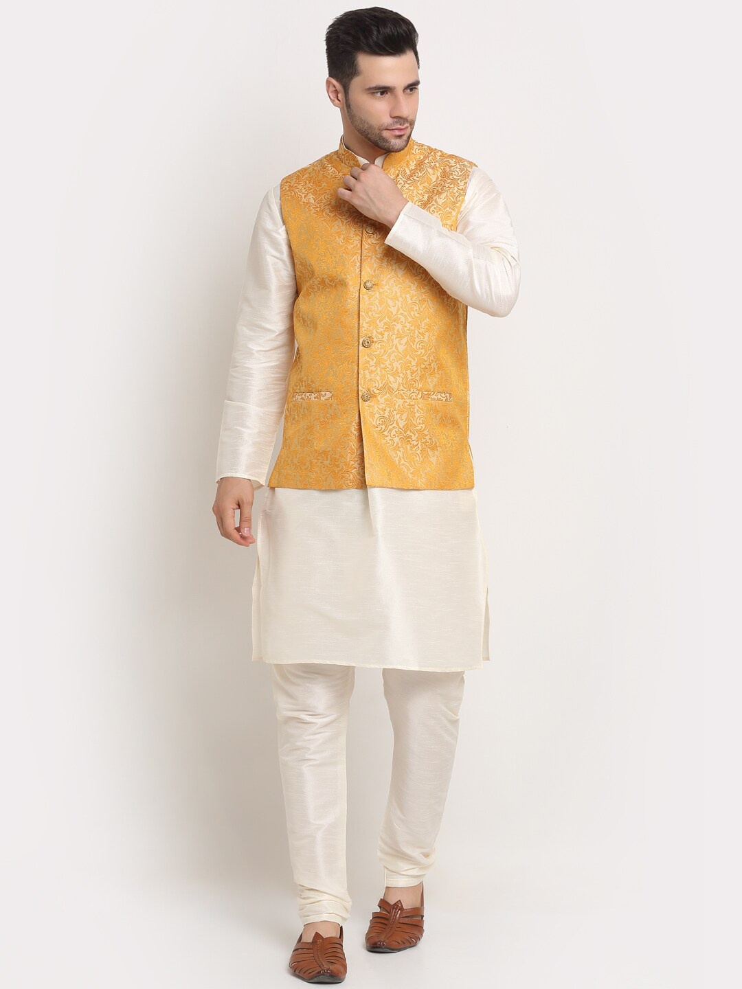 

KRAFT INDIA Men Cream Kurta and Churidar with Nehru jacket