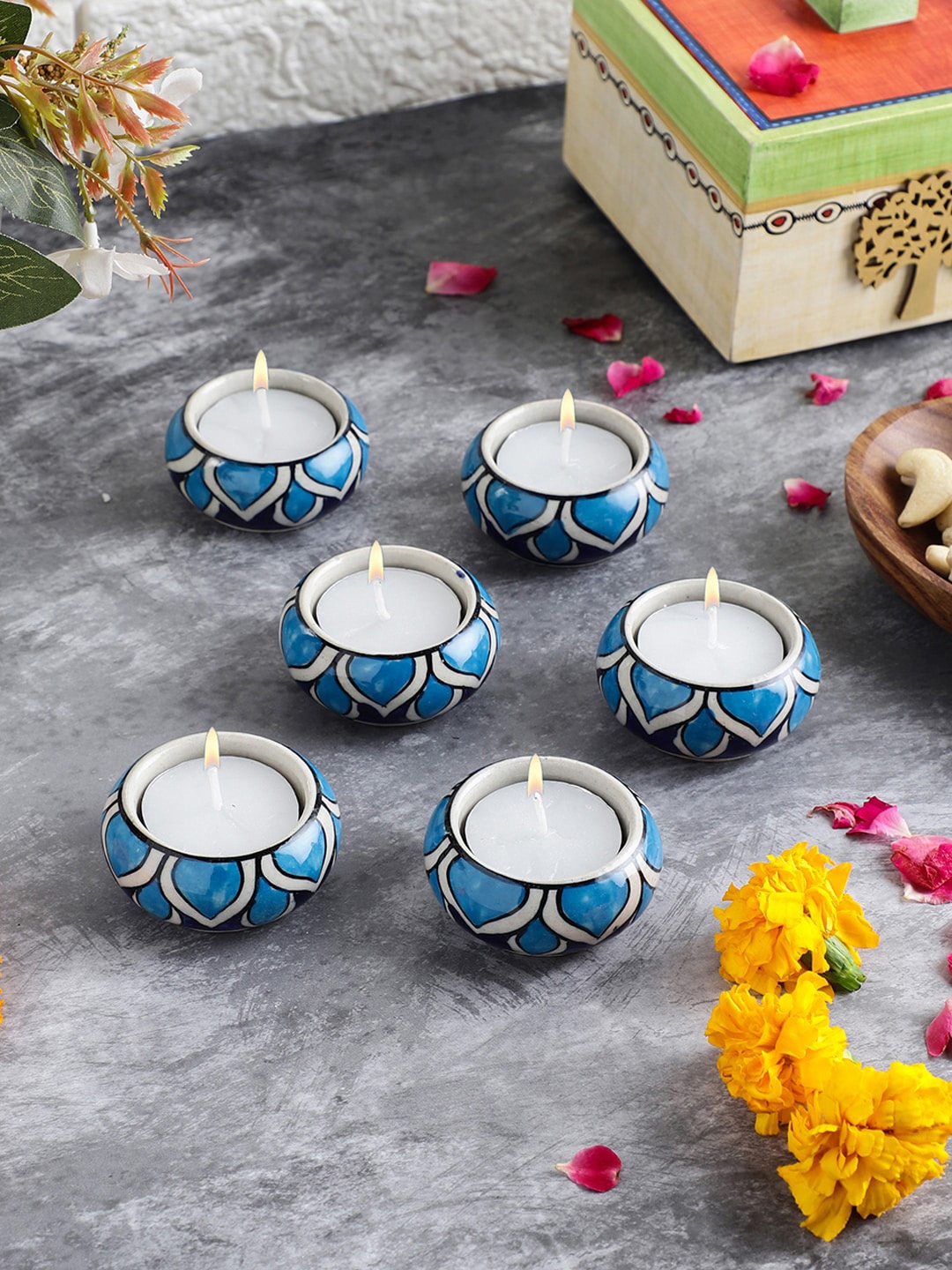 

VarEesha Set Of 6 Blue Diyas