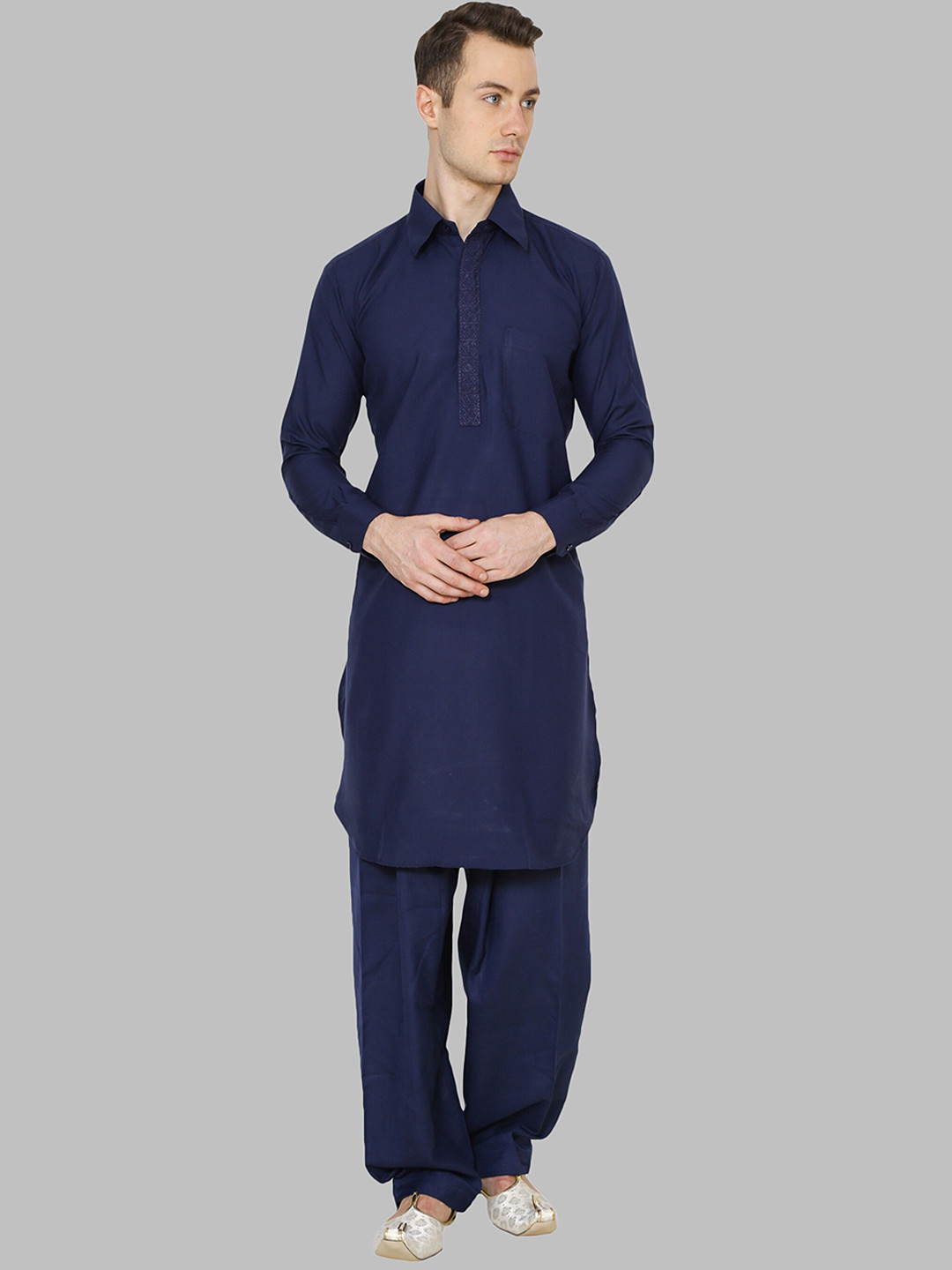 

ROYAL KURTA Men Navy Blue Thread Work Kurta with Salwar