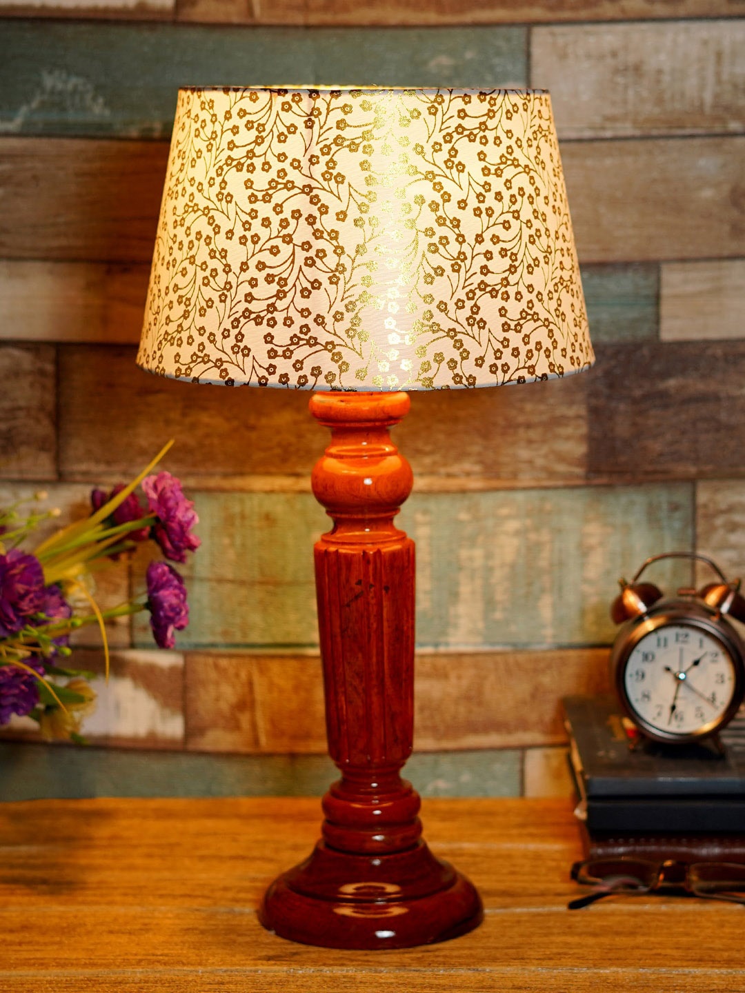 foziq Brown & Gold-Toned Printed Wooden Table Lamp