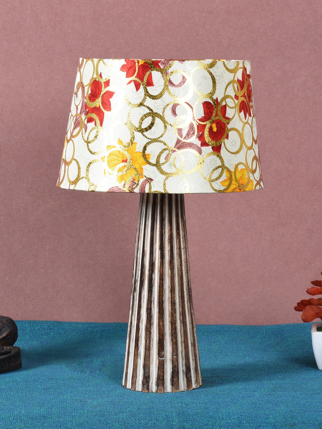 

foziq Brown & White Printed Wooden Table Lamps