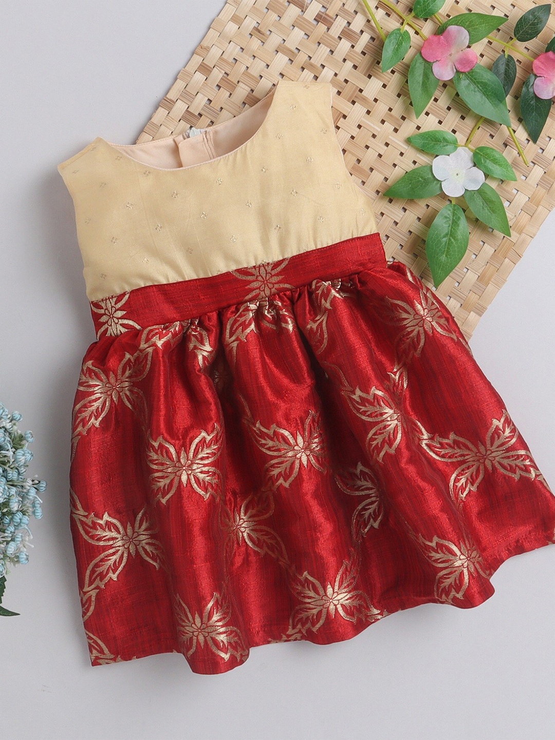 

MANY FROCKS & Girls Maroon & Beige Cotton Floral Dress
