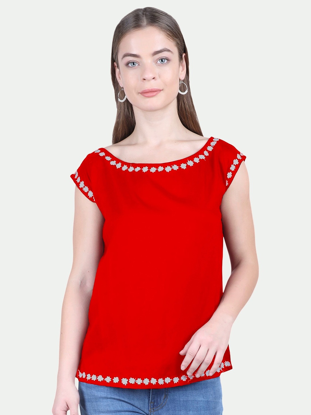 

PATRORNA Red Solid Sleeveless Top