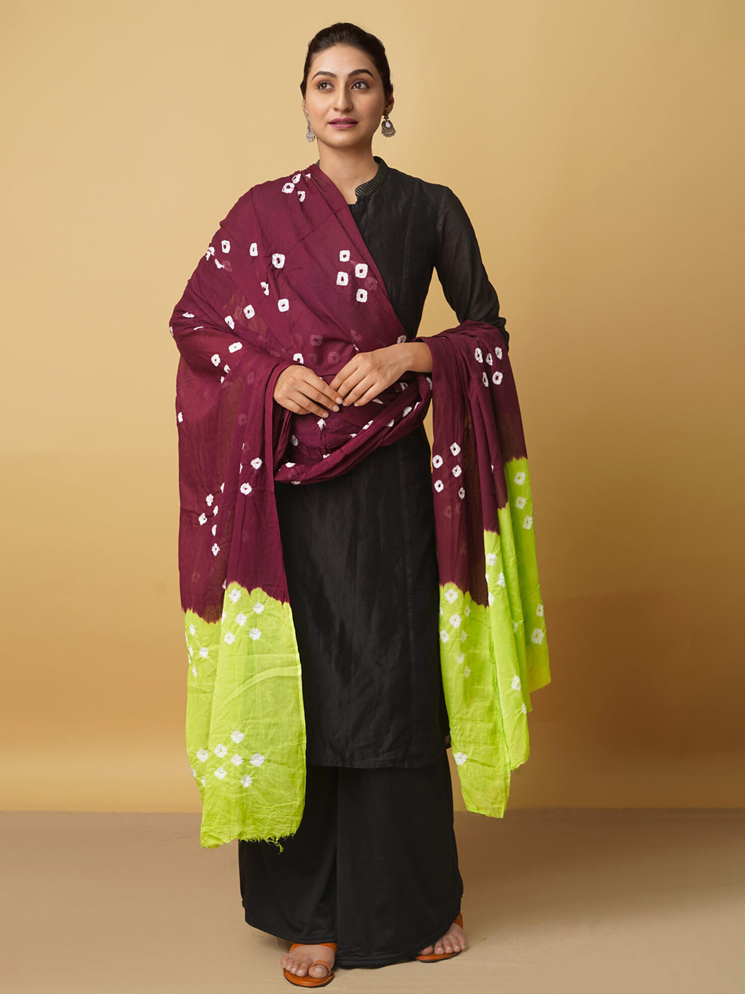 

Unnati Silks Women Purple & Green Printed Pure Cotton Bandhani Dupatta