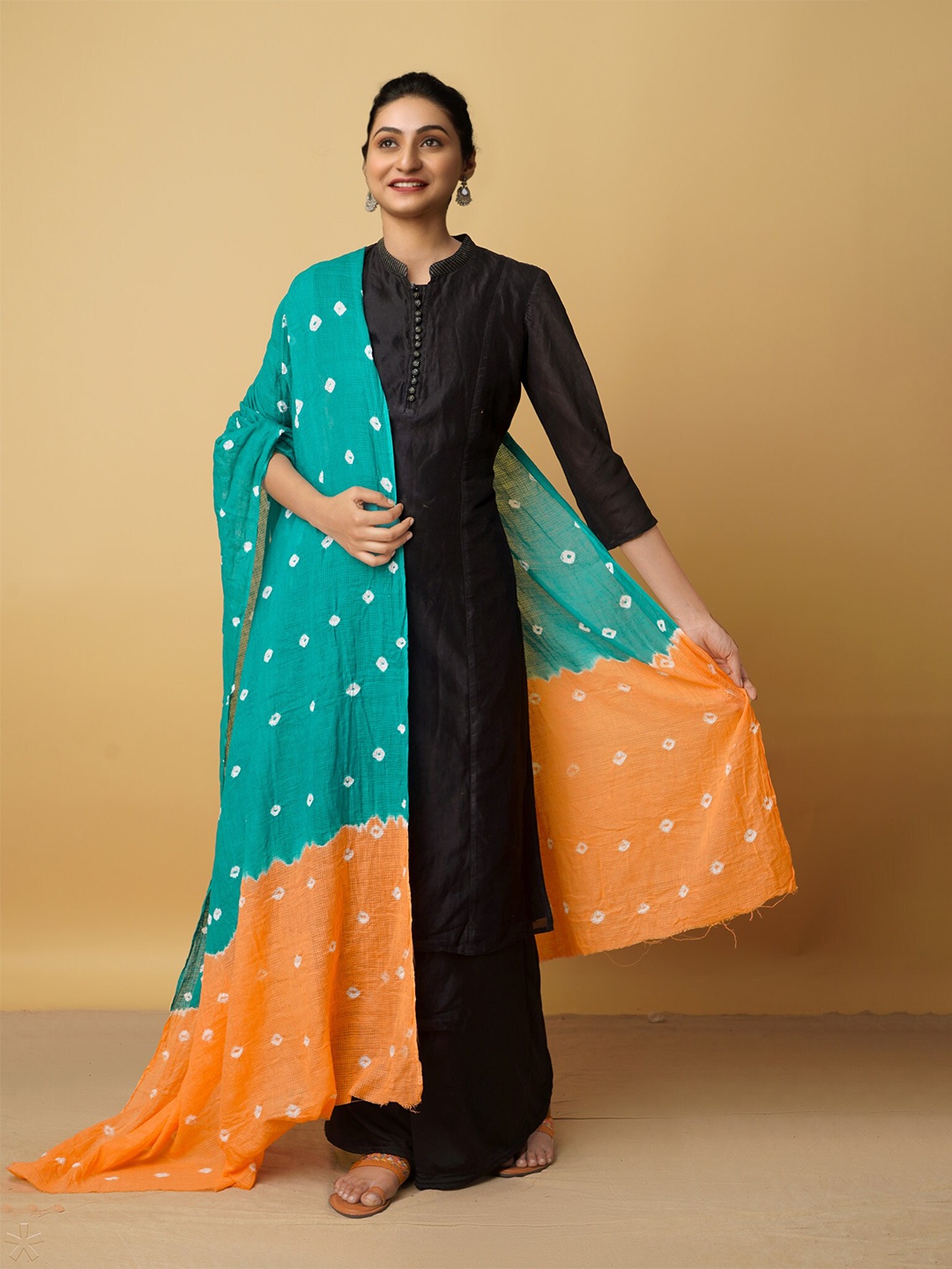 

Unnati Silks Sea Green & Orange Printed Pure Cotton Shibori Dupatta